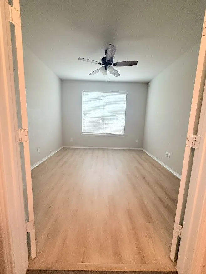 Single Family Residence For Rent in Kaufman County , 3018 Montrose Court, Forney, Texas 75126, 3 Bedroom, 3 Bathroom, 2 Garage spaces, 2,463 Sqft, built in 2019, mls#21365265, Real Estate Agent in Forney, Homes For Rent in Kaufman county, Homes For Rent in Forney, Realtor in Forney Texas, Real Estate Brokerage Independent Realty Texas, Luminita Cordes Realtor