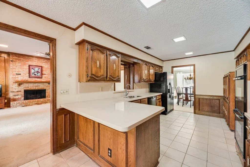 Single Family Residence For Sale in Dallas County , 7719 Applecross Lane, Dallas, Texas 75248, 5 Bedroom, 4 Bathroom, 3 Garage spaces, 3,172 Sqft, built in 1976, mls#21362871, Real Estate Agent in Dallas, Homes For Sale in Dallas county, Homes For Sale in Dallas, Realtor in Dallas Texas, Real Estate Brokerage Independent Realty Texas, Luminita Cordes Realtor