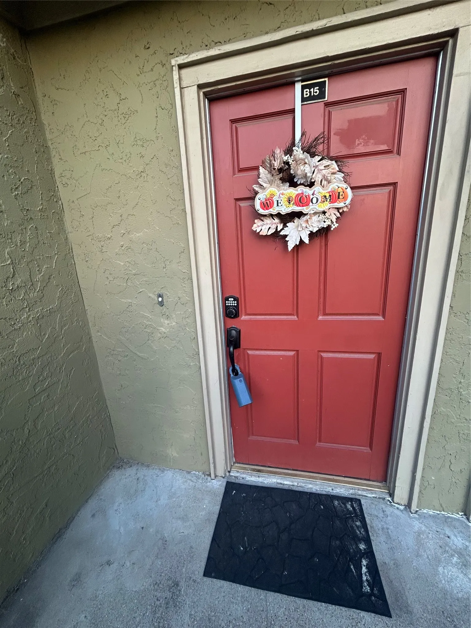 Condominium For Sale in Dallas County , 5740 Martel Avenue B15, Dallas, Texas 75206, 1 Bedroom, 2 Bathroom, 1 Garage spaces, 781 Sqft, built in 1983, mls#21364606, Real Estate Agent in Dallas, Homes For Sale in Dallas county, Homes For Sale in Dallas, Realtor in Dallas Texas, Real Estate Brokerage Independent Realty Texas, Luminita Cordes Realtor