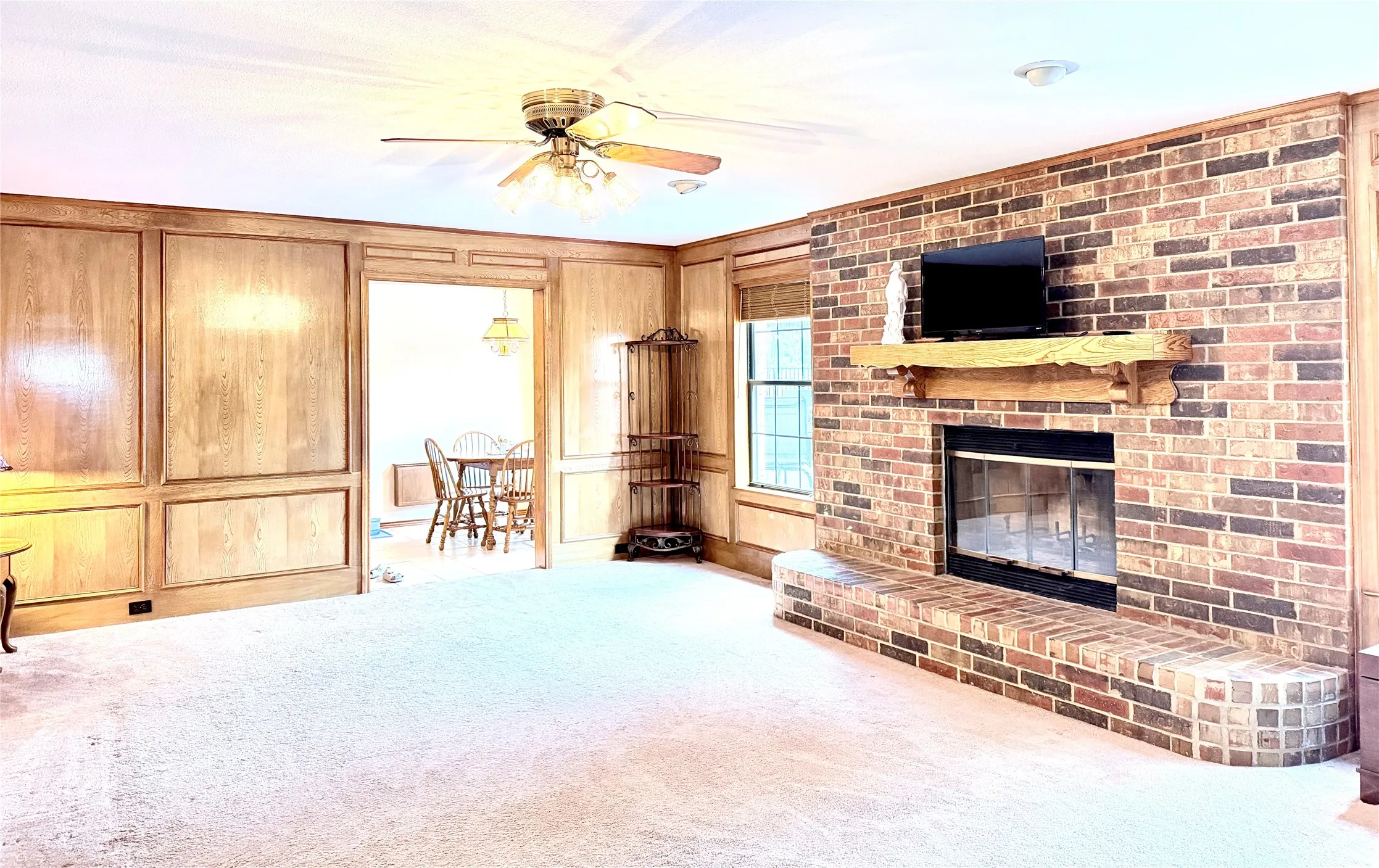 Looking at living room toward kitchen- plenty of space to use your imagination