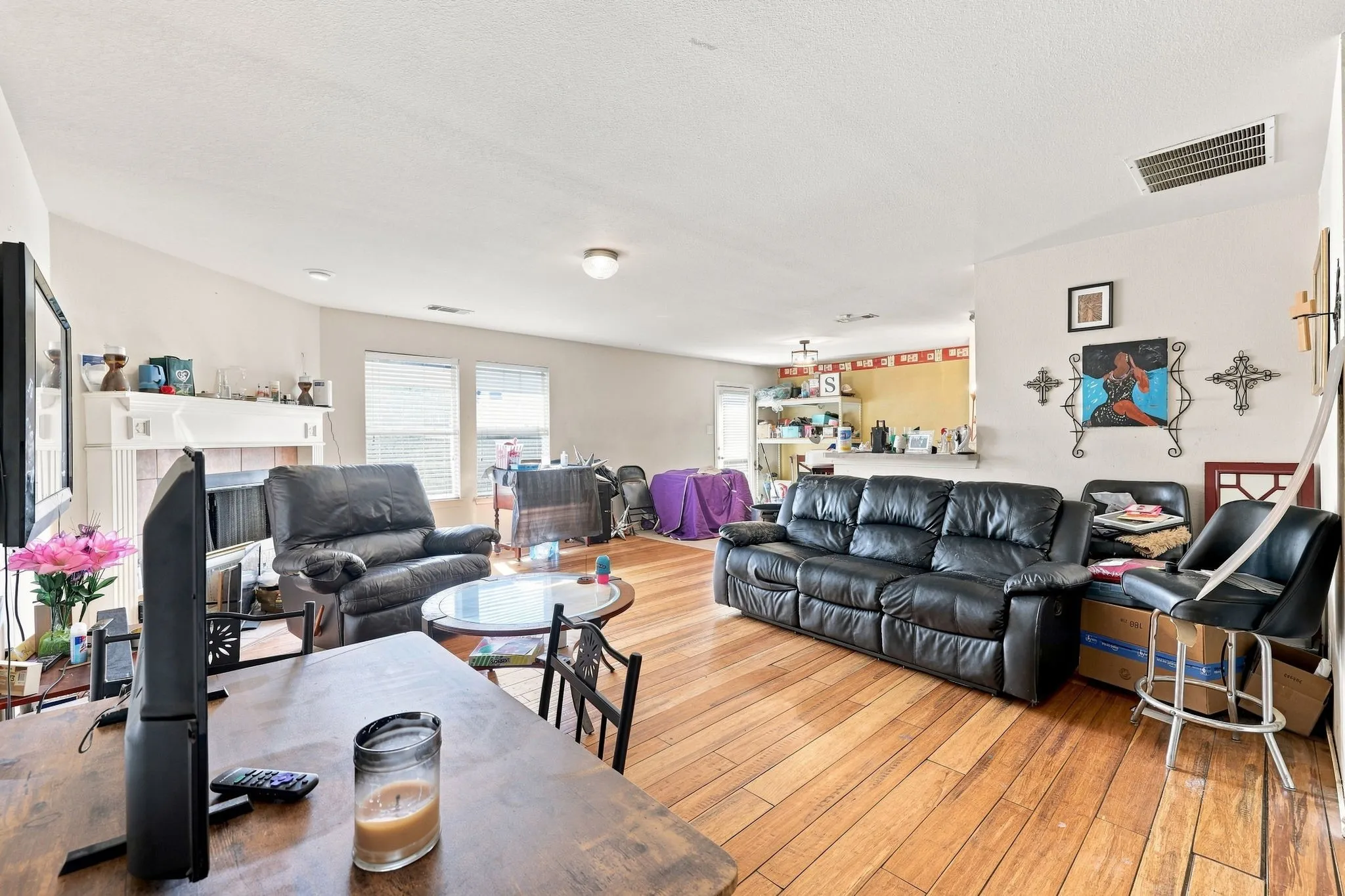 Single Family Residence For Sale in Dallas County , 3512 Loyd Drive, Balch Springs, Texas 75180, 3 Bedroom, 2 Bathroom, 2 Garage spaces, 1,628 Sqft, built in 2005, mls#21365056, Real Estate Agent in Balch Springs, Homes For Sale in Dallas county, Homes For Sale in Balch Springs, Realtor in Balch Springs Texas, Real Estate Brokerage Independent Realty Texas, Luminita Cordes Realtor