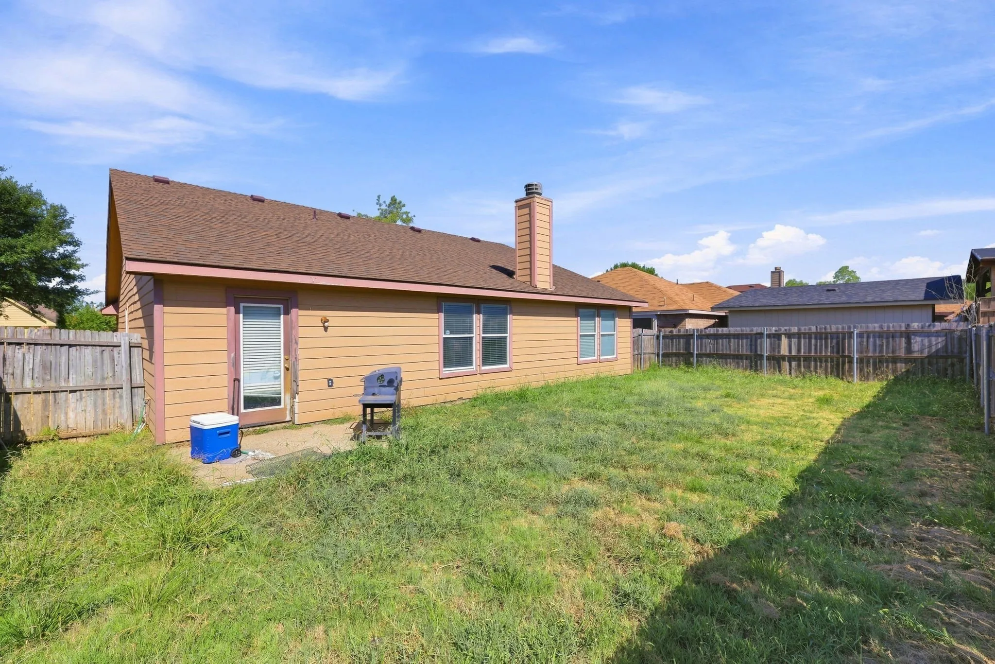 Single Family Residence For Sale in Dallas County , 3512 Loyd Drive, Balch Springs, Texas 75180, 3 Bedroom, 2 Bathroom, 2 Garage spaces, 1,628 Sqft, built in 2005, mls#21365056, Real Estate Agent in Balch Springs, Homes For Sale in Dallas county, Homes For Sale in Balch Springs, Realtor in Balch Springs Texas, Real Estate Brokerage Independent Realty Texas, Luminita Cordes Realtor