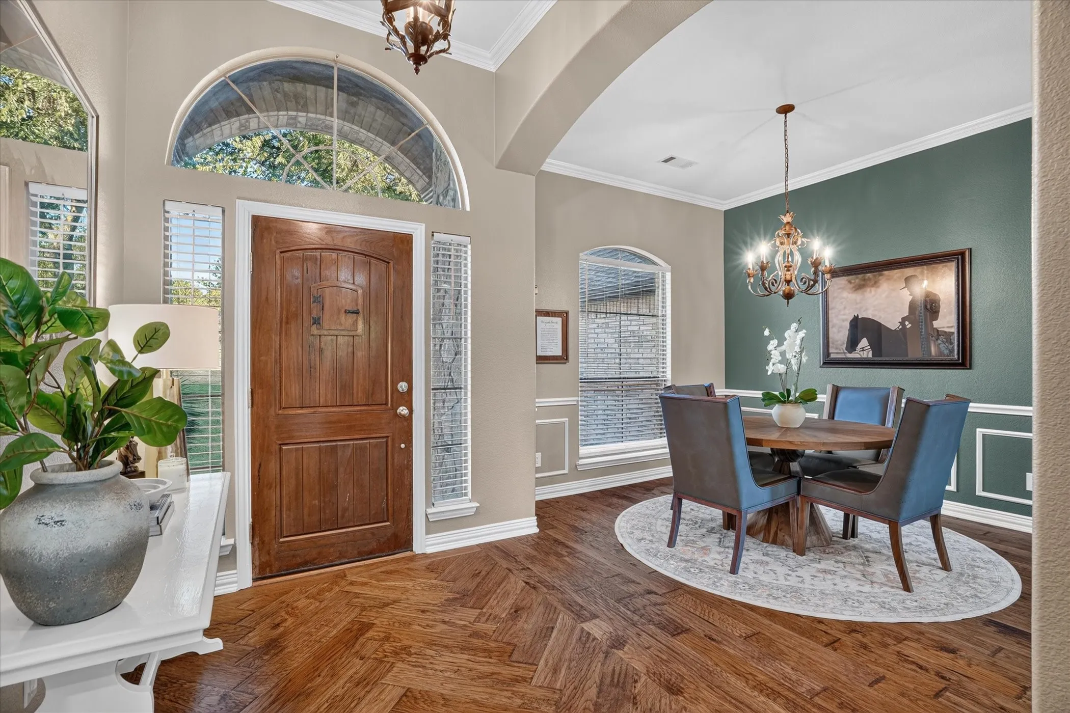 Single Family Residence For Sale in Parker County , 132 N Star Crossing Lane, Weatherford, Texas 76088, 4 Bedroom, 3 Bathroom, 3 Garage spaces, 2,426 Sqft, built in 2005, mls#21365136, Real Estate Agent in Weatherford, Homes For Sale in Parker county, Homes For Sale in Weatherford, Realtor in Weatherford Texas, Real Estate Brokerage Independent Realty Texas, Luminita Cordes Realtor