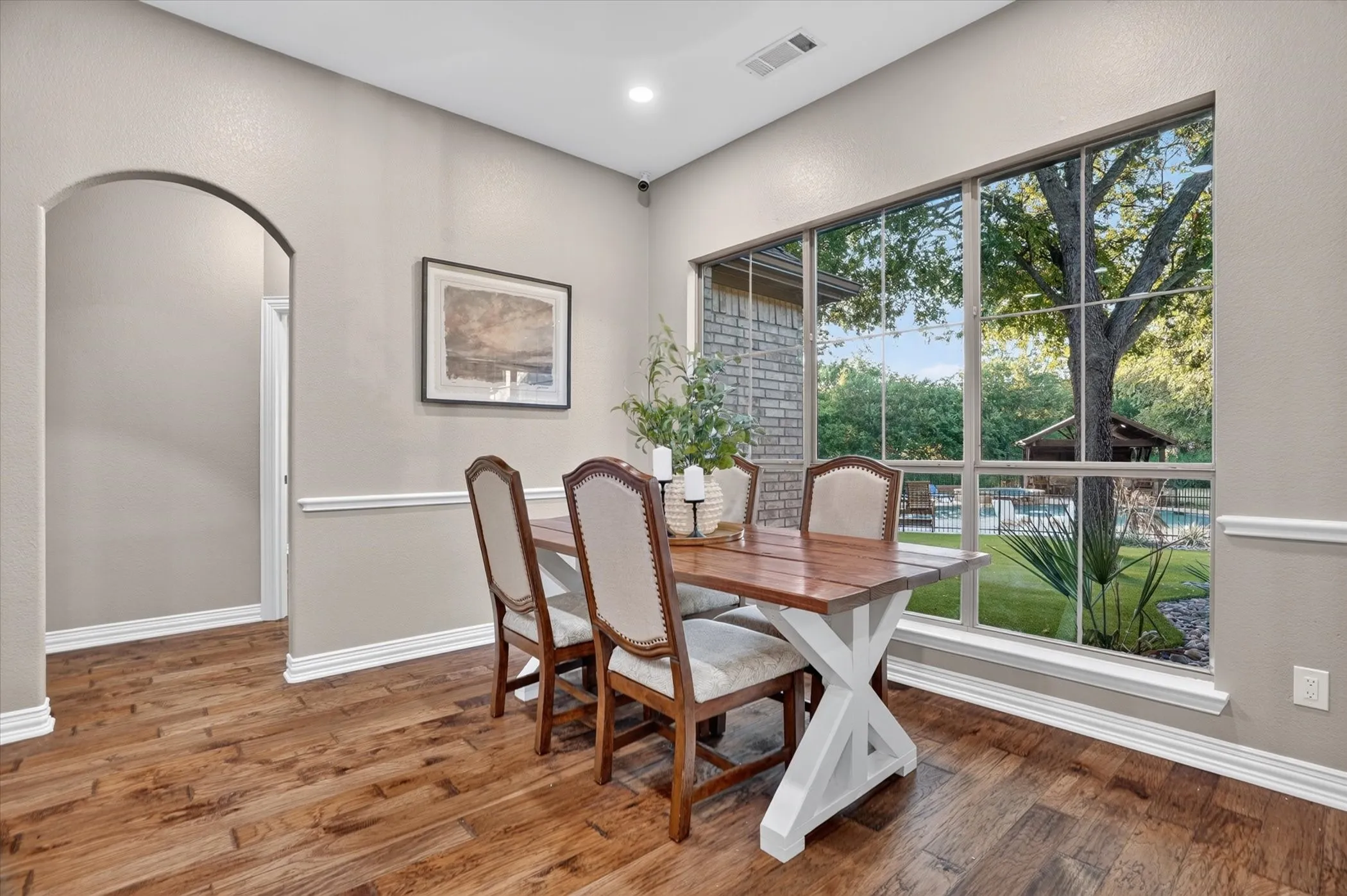 Single Family Residence For Sale in Parker County , 132 N Star Crossing Lane, Weatherford, Texas 76088, 4 Bedroom, 3 Bathroom, 3 Garage spaces, 2,426 Sqft, built in 2005, mls#21365136, Real Estate Agent in Weatherford, Homes For Sale in Parker county, Homes For Sale in Weatherford, Realtor in Weatherford Texas, Real Estate Brokerage Independent Realty Texas, Luminita Cordes Realtor