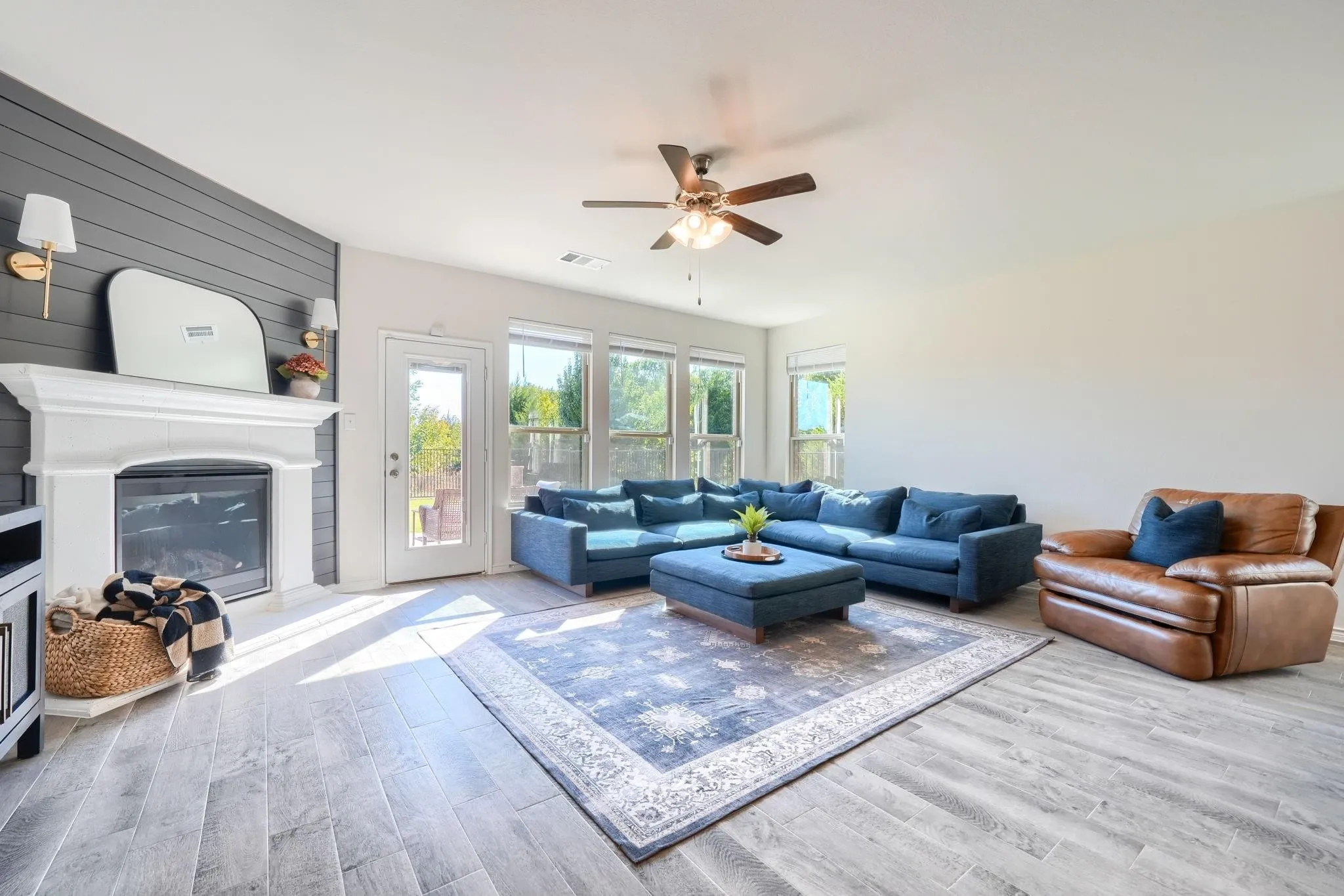 Single Family Residence For Rent in Kaufman County , 4119 Ellinger Drive, Heath, Texas 75126, 4 Bedroom, 4 Bathroom, 2 Garage spaces, 3,278 Sqft, built in 2022, mls#21362868, Real Estate Agent in Heath, Homes For Rent in Kaufman county, Homes For Rent in Heath, Realtor in Heath Texas, Real Estate Brokerage Independent Realty Texas, Luminita Cordes Realtor