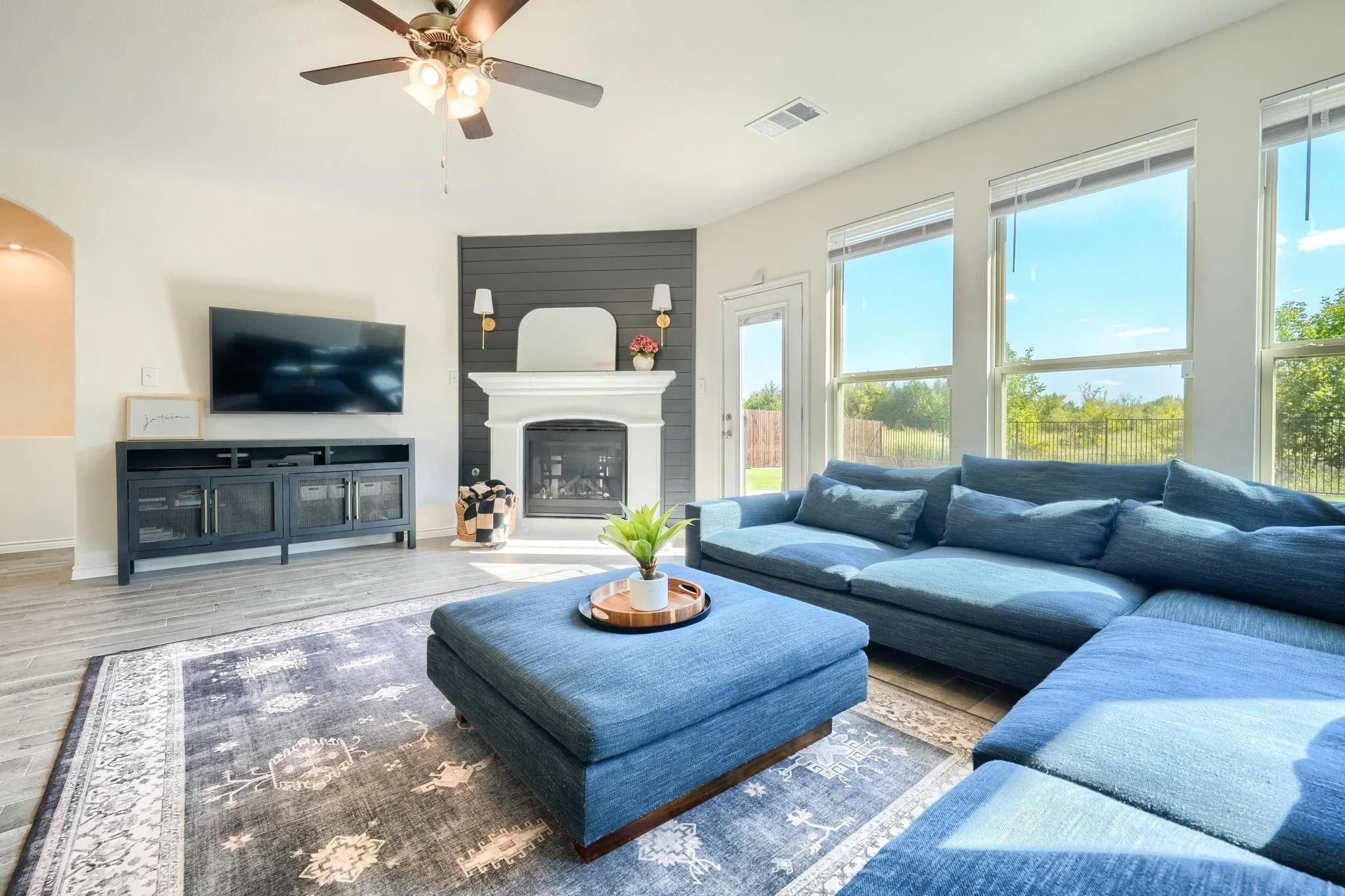 Single Family Residence For Rent in Kaufman County , 4119 Ellinger Drive, Heath, Texas 75126, 4 Bedroom, 4 Bathroom, 2 Garage spaces, 3,278 Sqft, built in 2022, mls#21362868, Real Estate Agent in Heath, Homes For Rent in Kaufman county, Homes For Rent in Heath, Realtor in Heath Texas, Real Estate Brokerage Independent Realty Texas, Luminita Cordes Realtor