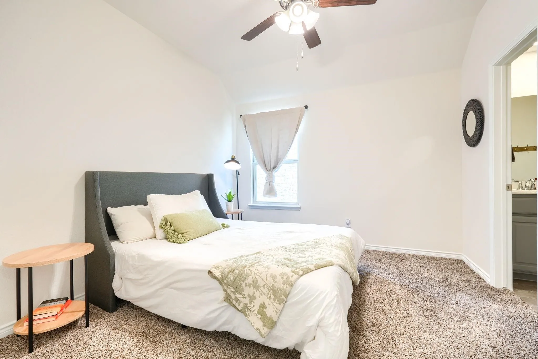 Single Family Residence For Rent in Kaufman County , 4119 Ellinger Drive, Heath, Texas 75126, 4 Bedroom, 4 Bathroom, 2 Garage spaces, 3,278 Sqft, built in 2022, mls#21362868, Real Estate Agent in Heath, Homes For Rent in Kaufman county, Homes For Rent in Heath, Realtor in Heath Texas, Real Estate Brokerage Independent Realty Texas, Luminita Cordes Realtor