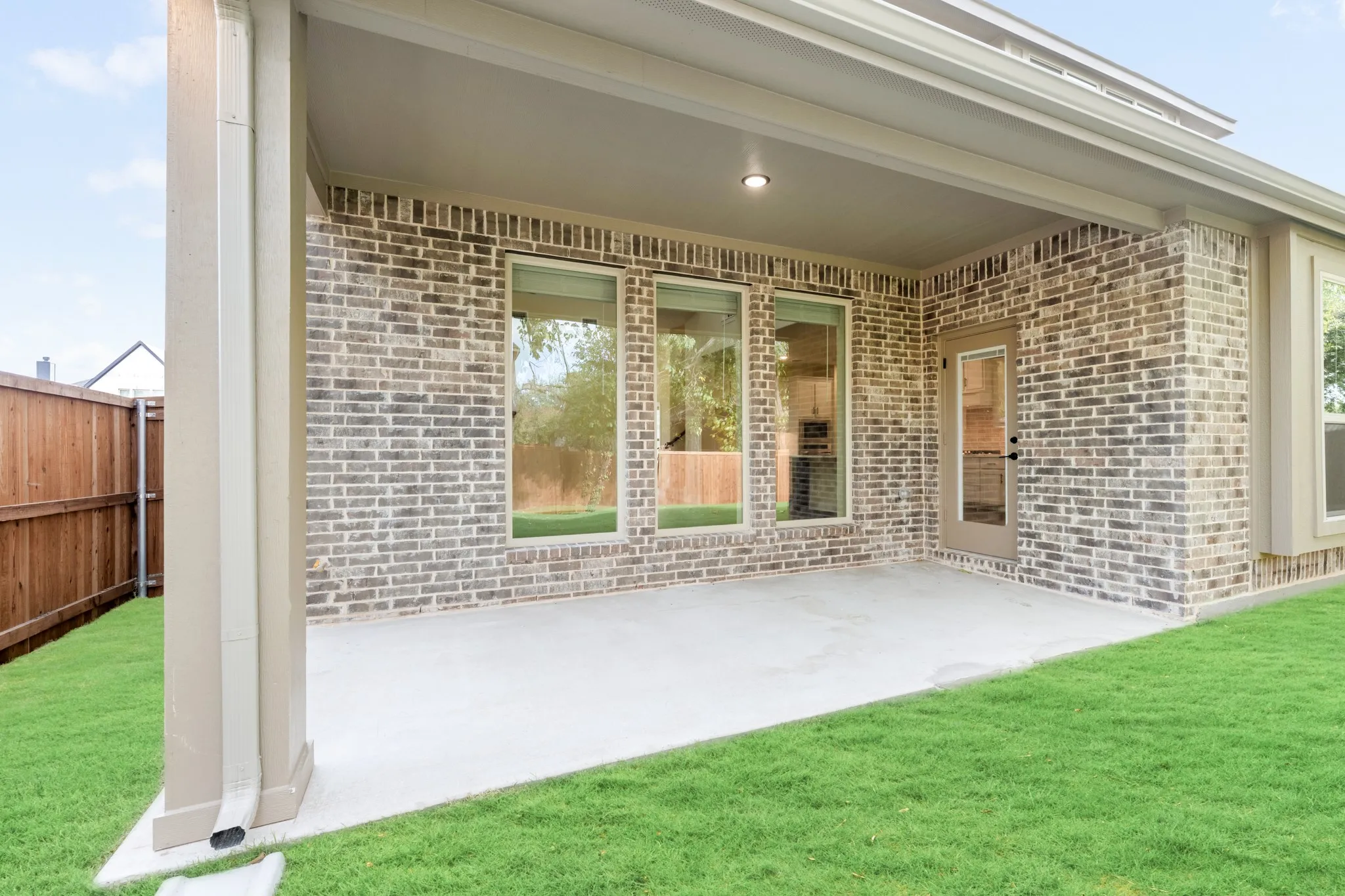Single Family Residence For Sale in Collin County , 3409 Abingdon Drive, Melissa, Texas 75454, 5 Bedroom, 4 Bathroom, 2 Garage spaces, 3,696 Sqft, built in 2026, mls#21365300, Real Estate Agent in Melissa, Homes For Sale in Collin county, Homes For Sale in Melissa, Realtor in Melissa Texas, Real Estate Brokerage Independent Realty Texas, Luminita Cordes Realtor