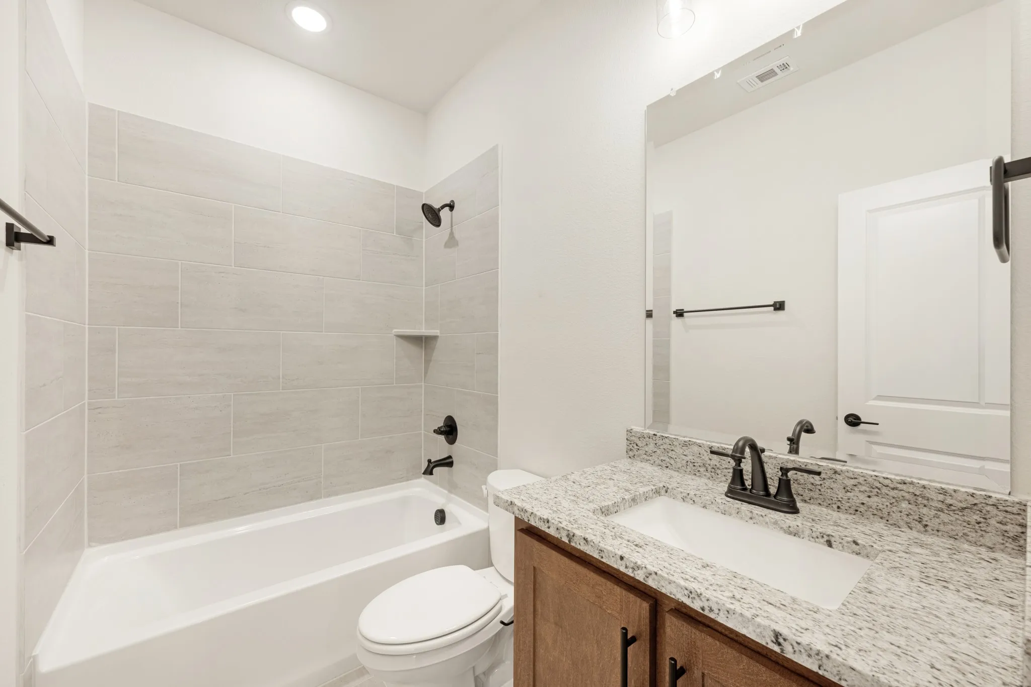 Single Family Residence For Sale in Collin County , 3409 Abingdon Drive, Melissa, Texas 75454, 5 Bedroom, 4 Bathroom, 2 Garage spaces, 3,696 Sqft, built in 2026, mls#21365300, Real Estate Agent in Melissa, Homes For Sale in Collin county, Homes For Sale in Melissa, Realtor in Melissa Texas, Real Estate Brokerage Independent Realty Texas, Luminita Cordes Realtor