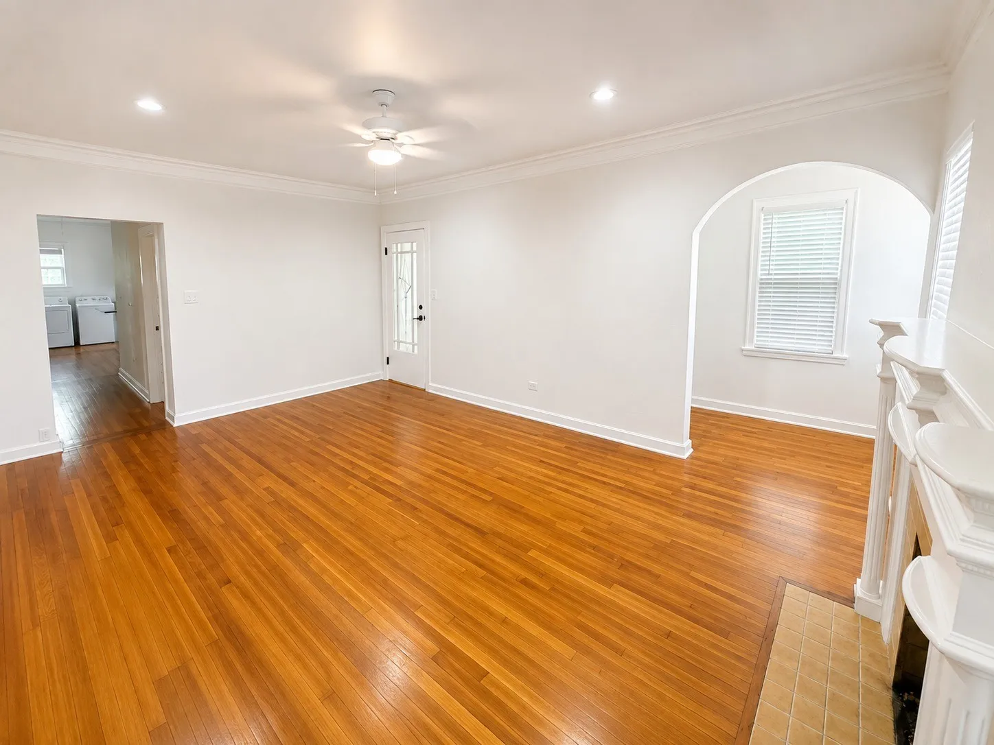Duplex For Rent in Tarrant County , 3252 S University Drive, Fort Worth, Texas 76109, 3 Bedroom, 2 Bathroom, Garage spaces, 1,780 Sqft, built in 1938, mls#21365303, Real Estate Agent in Fort Worth, Homes For Rent in Tarrant county, Homes For Rent in Fort Worth, Realtor in Fort Worth Texas, Real Estate Brokerage Independent Realty Texas, Luminita Cordes Realtor
