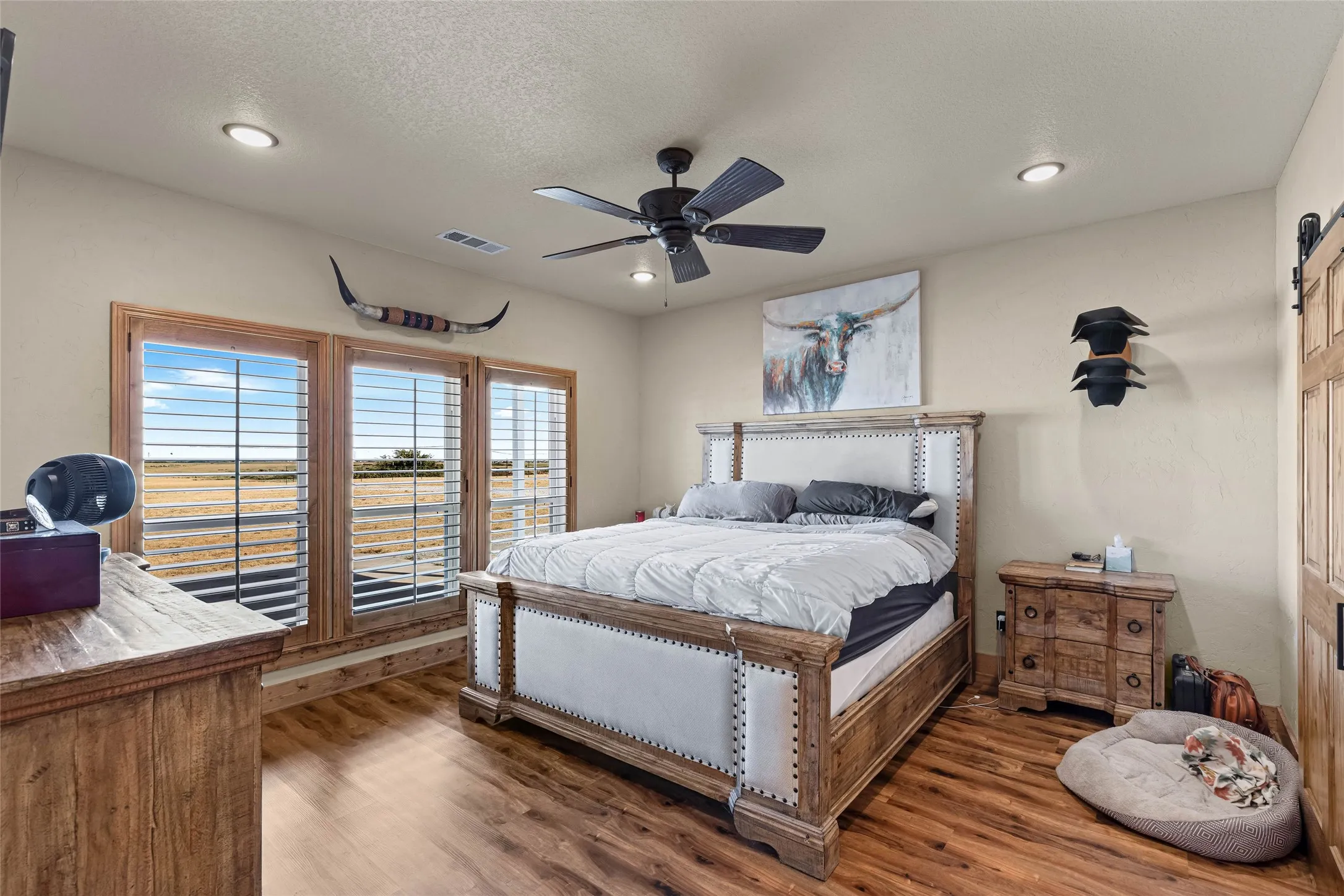 Single Family Residence For Sale in Wise County , 12880 N County Line Rd, Ponder, Texas 76259, 3 Bedroom, 2 Bathroom, 2 Garage spaces, 2,024 Sqft, built in 2020, Price $1,200,000, mls#21362124, Real Estate Agent in Ponder, Homes For Sale in Wise county, Homes For Sale in Ponder, Realtor in Ponder Texas, Real Estate Brokerage Independent Realty Texas, Luminita Cordes Realtor