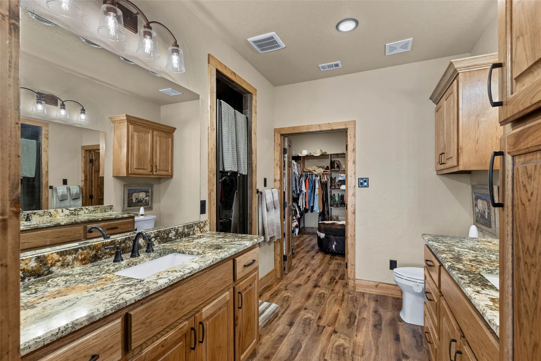 Single Family Residence For Sale in Wise County , 12880 N County Line Rd, Ponder, Texas 76259, 3 Bedroom, 2 Bathroom, 2 Garage spaces, 2,024 Sqft, built in 2020, Price $1,200,000, mls#21362124, Real Estate Agent in Ponder, Homes For Sale in Wise county, Homes For Sale in Ponder, Realtor in Ponder Texas, Real Estate Brokerage Independent Realty Texas, Luminita Cordes Realtor