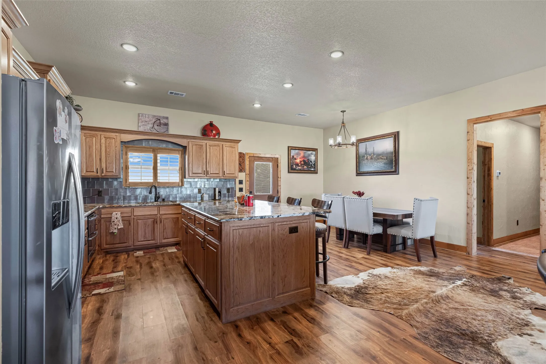Single Family Residence For Sale in Wise County , 12880 N County Line Rd, Ponder, Texas 76259, 3 Bedroom, 2 Bathroom, 2 Garage spaces, 2,024 Sqft, built in 2020, Price $1,200,000, mls#21362124, Real Estate Agent in Ponder, Homes For Sale in Wise county, Homes For Sale in Ponder, Realtor in Ponder Texas, Real Estate Brokerage Independent Realty Texas, Luminita Cordes Realtor