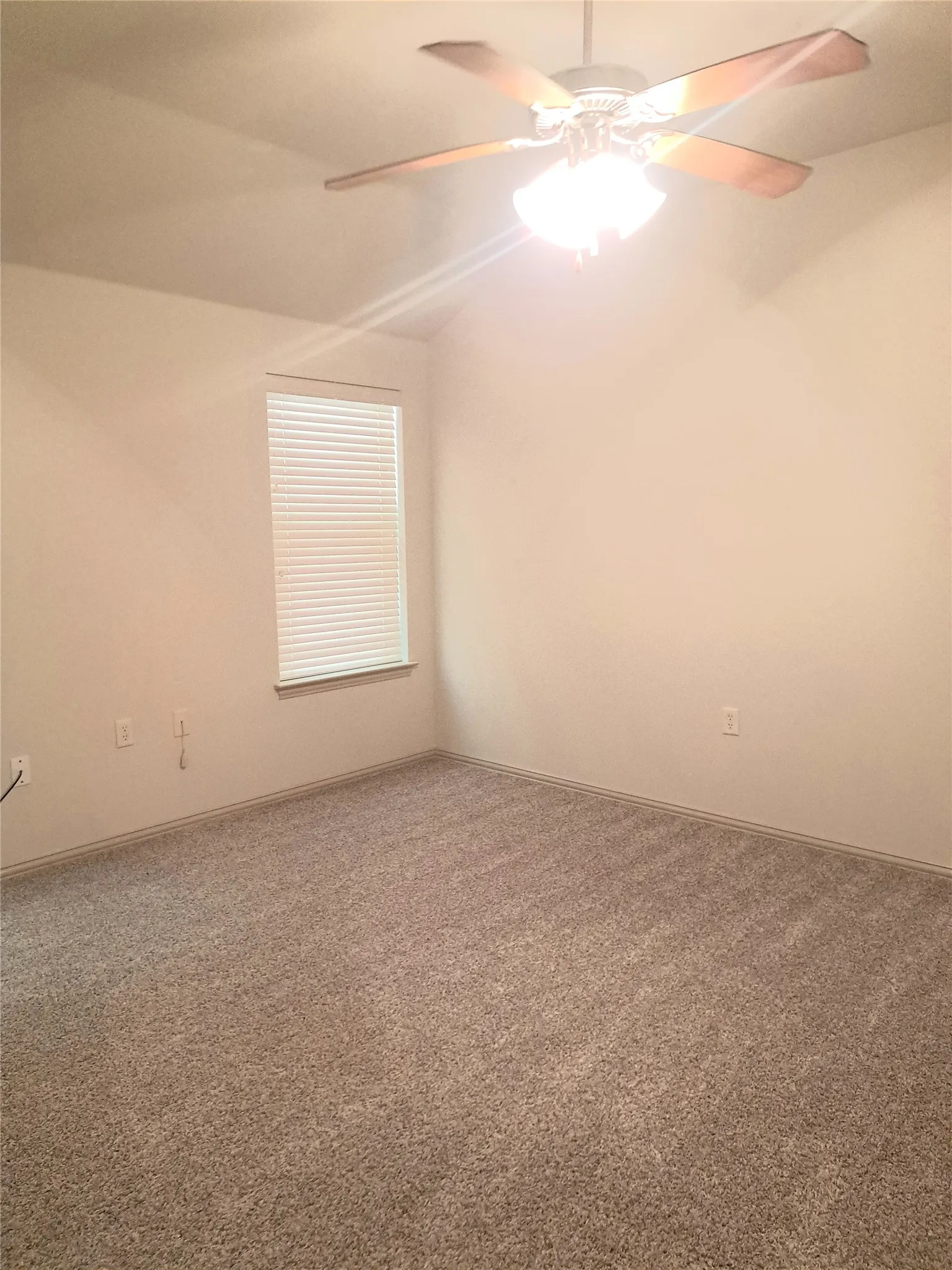 Quadruplex For Rent in Parker County , 1301 DICEY Road 217, Weatherford, Texas 76085, 2 Bedroom, 2 Bathroom, 1 Garage spaces, 1,350 Sqft, built in 2007, mls#21365309, Real Estate Agent in Weatherford, Homes For Rent in Parker county, Homes For Rent in Weatherford, Realtor in Weatherford Texas, Real Estate Brokerage Independent Realty Texas, Luminita Cordes Realtor
