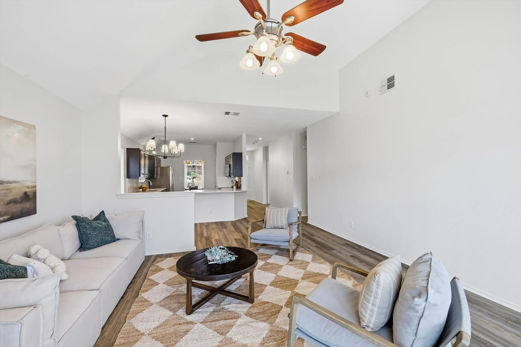 Single Family Residence For Sale in Denton County , 1432 Saint Gallen Lane, Lewisville, Texas 75067, 3 Bedroom, 2 Bathroom, 2 Garage spaces, 1,505 Sqft, built in 1997, mls#21364616, Real Estate Agent in Lewisville, Homes For Sale in Denton county, Homes For Sale in Lewisville, Realtor in Lewisville Texas, Real Estate Brokerage Independent Realty Texas, Luminita Cordes Realtor