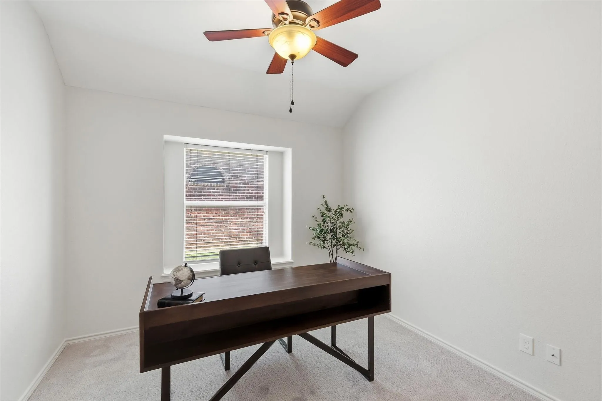 Single Family Residence For Sale in Denton County , 1432 Saint Gallen Lane, Lewisville, Texas 75067, 3 Bedroom, 2 Bathroom, 2 Garage spaces, 1,505 Sqft, built in 1997, mls#21364616, Real Estate Agent in Lewisville, Homes For Sale in Denton county, Homes For Sale in Lewisville, Realtor in Lewisville Texas, Real Estate Brokerage Independent Realty Texas, Luminita Cordes Realtor