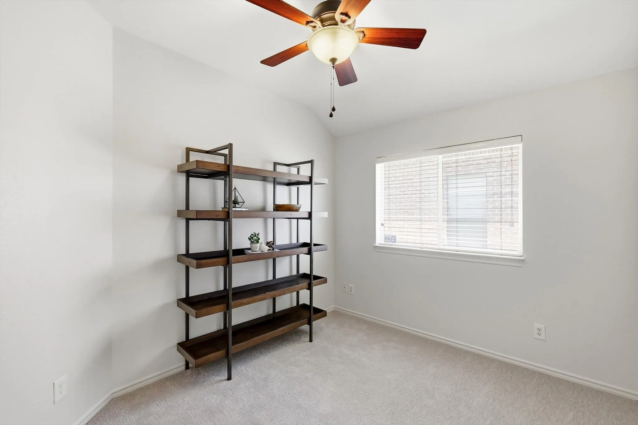 Single Family Residence For Sale in Denton County , 1432 Saint Gallen Lane, Lewisville, Texas 75067, 3 Bedroom, 2 Bathroom, 2 Garage spaces, 1,505 Sqft, built in 1997, mls#21364616, Real Estate Agent in Lewisville, Homes For Sale in Denton county, Homes For Sale in Lewisville, Realtor in Lewisville Texas, Real Estate Brokerage Independent Realty Texas, Luminita Cordes Realtor