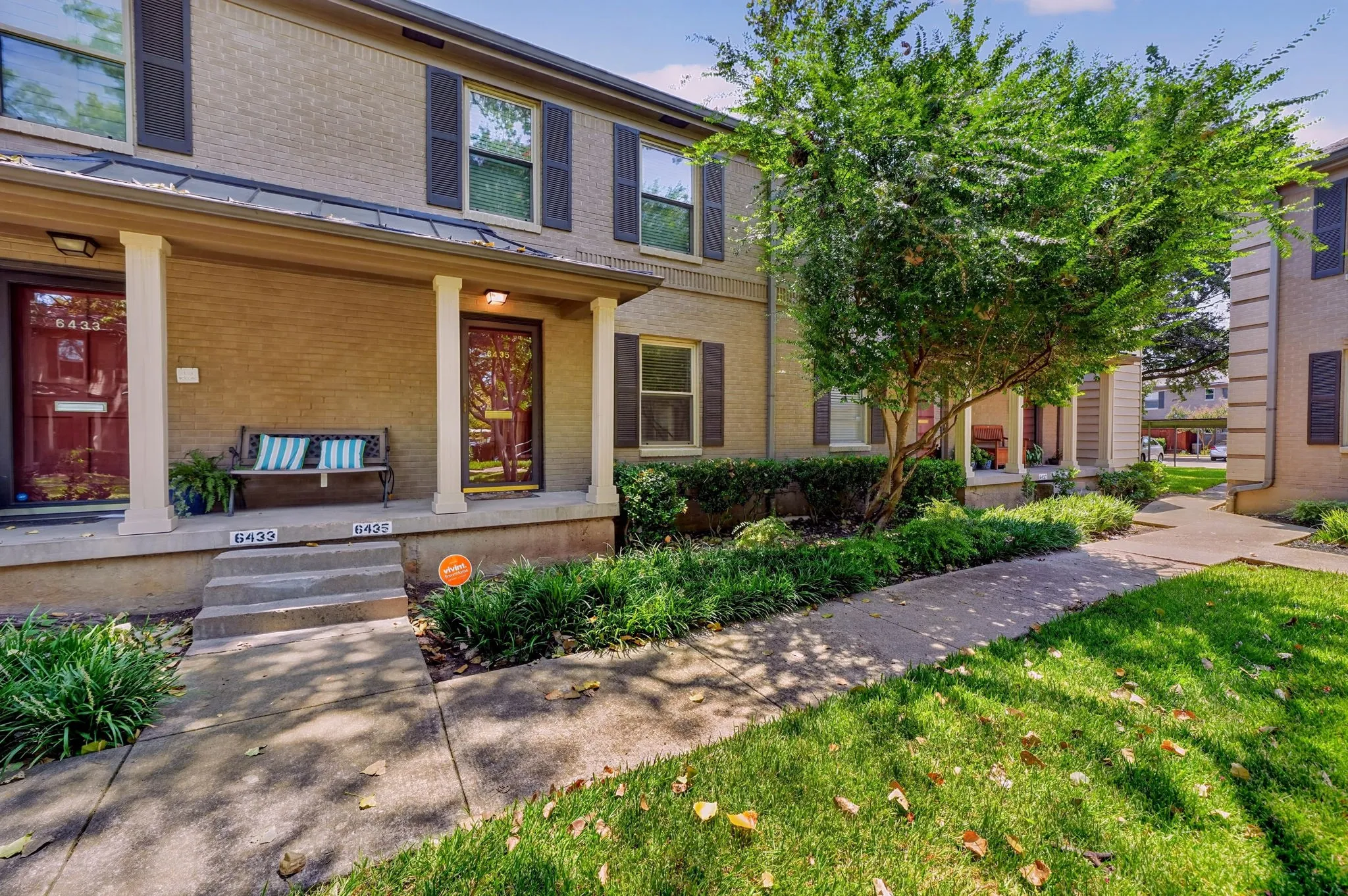 Condominium For Sale in Dallas County , 6435 Oriole Drive 6435, Dallas, Texas 75209, 2 Bedroom, 2 Bathroom, Garage spaces, 1,029 Sqft, built in 1951, mls#21362767, Real Estate Agent in Dallas, Homes For Sale in Dallas county, Homes For Sale in Dallas, Realtor in Dallas Texas, Real Estate Brokerage Independent Realty Texas, Luminita Cordes Realtor