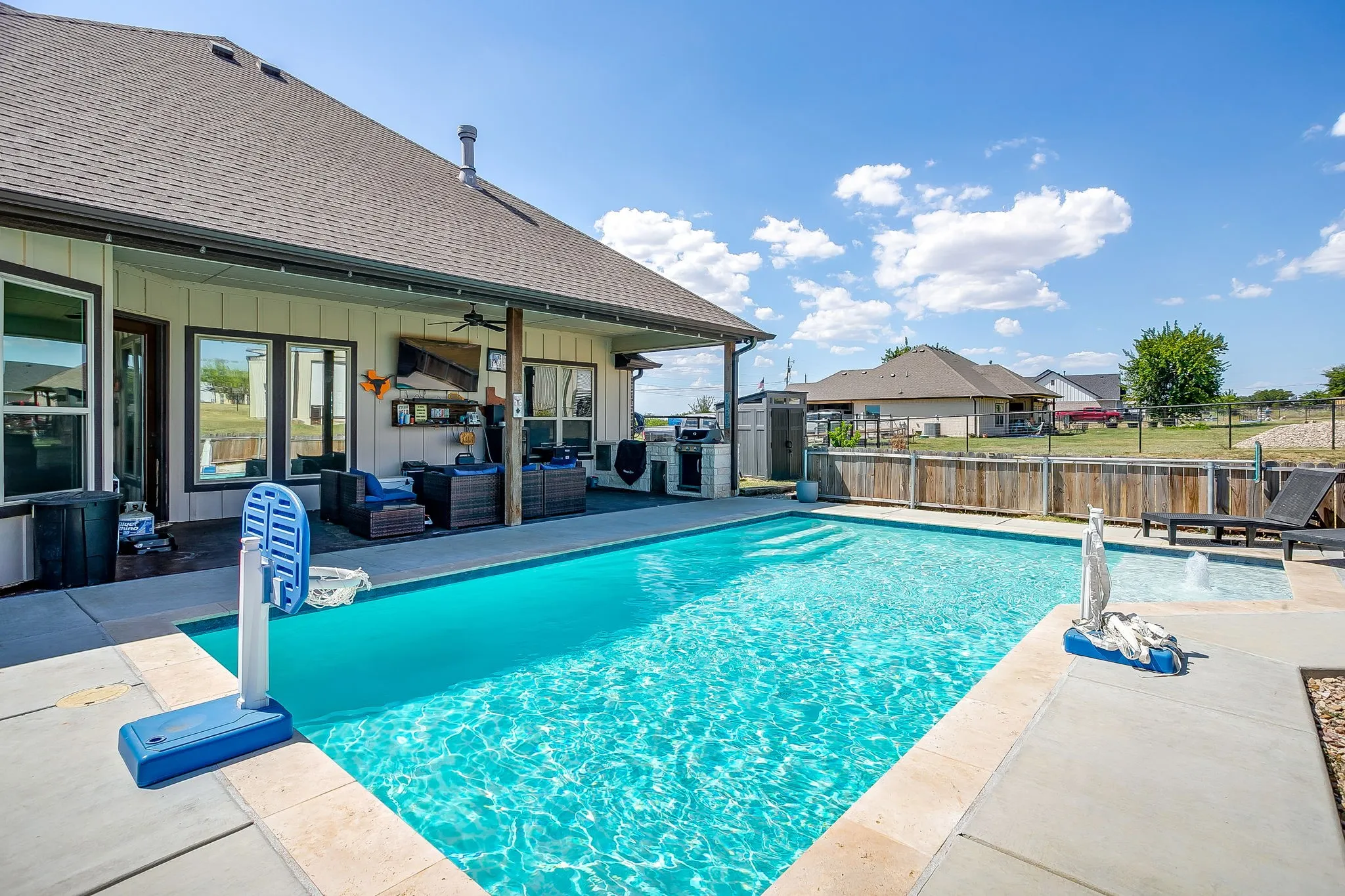 Single Family Residence For Sale in Johnson County , 8032 County Road 1006, Godley, Texas 76044, 4 Bedroom, 2 Bathroom, 2 Garage spaces, 2,355 Sqft, built in 2021, mls#21364533, Real Estate Agent in Godley, Homes For Sale in Johnson county, Homes For Sale in Godley, Realtor in Godley Texas, Real Estate Brokerage Independent Realty Texas, Luminita Cordes Realtor