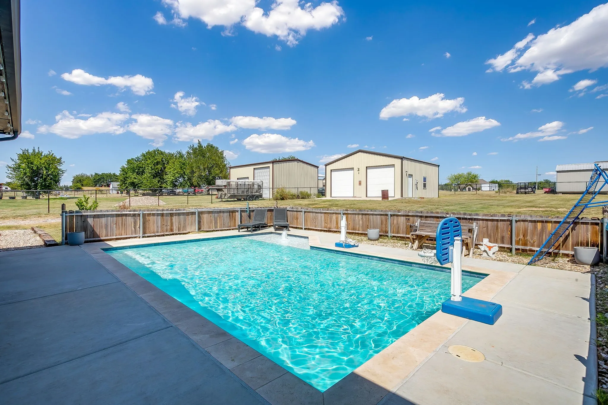 Single Family Residence For Sale in Johnson County , 8032 County Road 1006, Godley, Texas 76044, 4 Bedroom, 2 Bathroom, 2 Garage spaces, 2,355 Sqft, built in 2021, mls#21364533, Real Estate Agent in Godley, Homes For Sale in Johnson county, Homes For Sale in Godley, Realtor in Godley Texas, Real Estate Brokerage Independent Realty Texas, Luminita Cordes Realtor