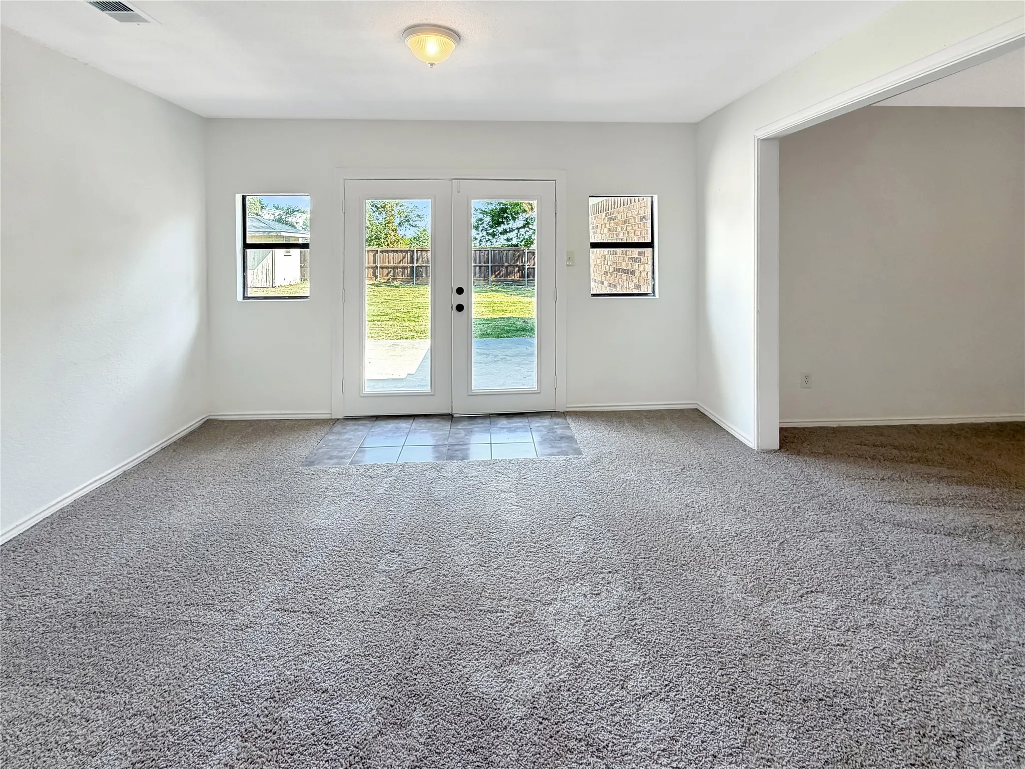 Single Family Residence For Sale in Hunt County , 1106 N Atkins Drive, Celeste, Texas 75423, 3 Bedroom, 2 Bathroom, 2 Garage spaces, 1,625 Sqft, built in 1989, mls#21365312, Real Estate Agent in Celeste, Homes For Sale in Hunt county, Homes For Sale in Celeste, Realtor in Celeste Texas, Real Estate Brokerage Independent Realty Texas, Luminita Cordes Realtor