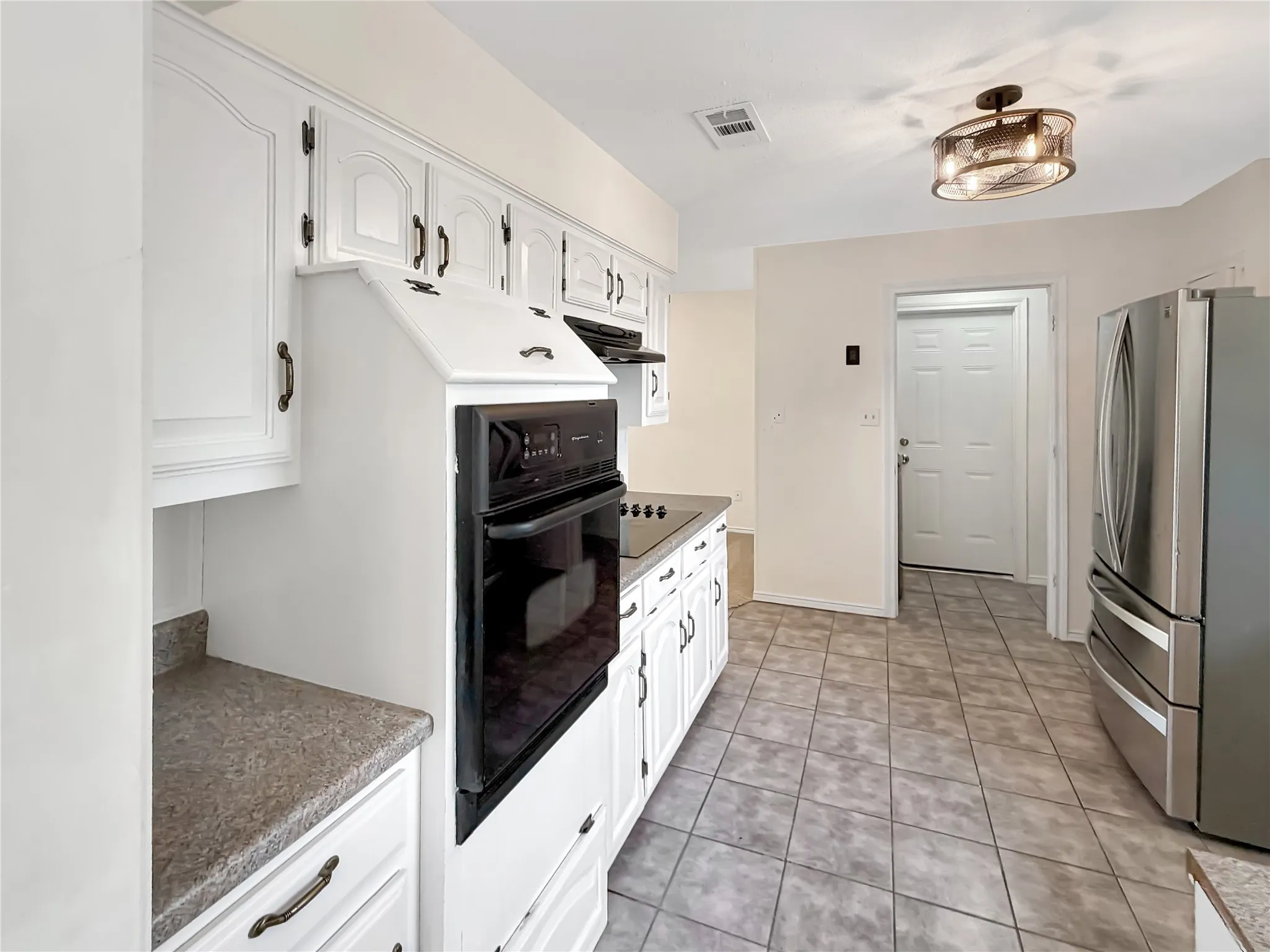 Single Family Residence For Sale in Hunt County , 1106 N Atkins Drive, Celeste, Texas 75423, 3 Bedroom, 2 Bathroom, 2 Garage spaces, 1,625 Sqft, built in 1989, mls#21365312, Real Estate Agent in Celeste, Homes For Sale in Hunt county, Homes For Sale in Celeste, Realtor in Celeste Texas, Real Estate Brokerage Independent Realty Texas, Luminita Cordes Realtor