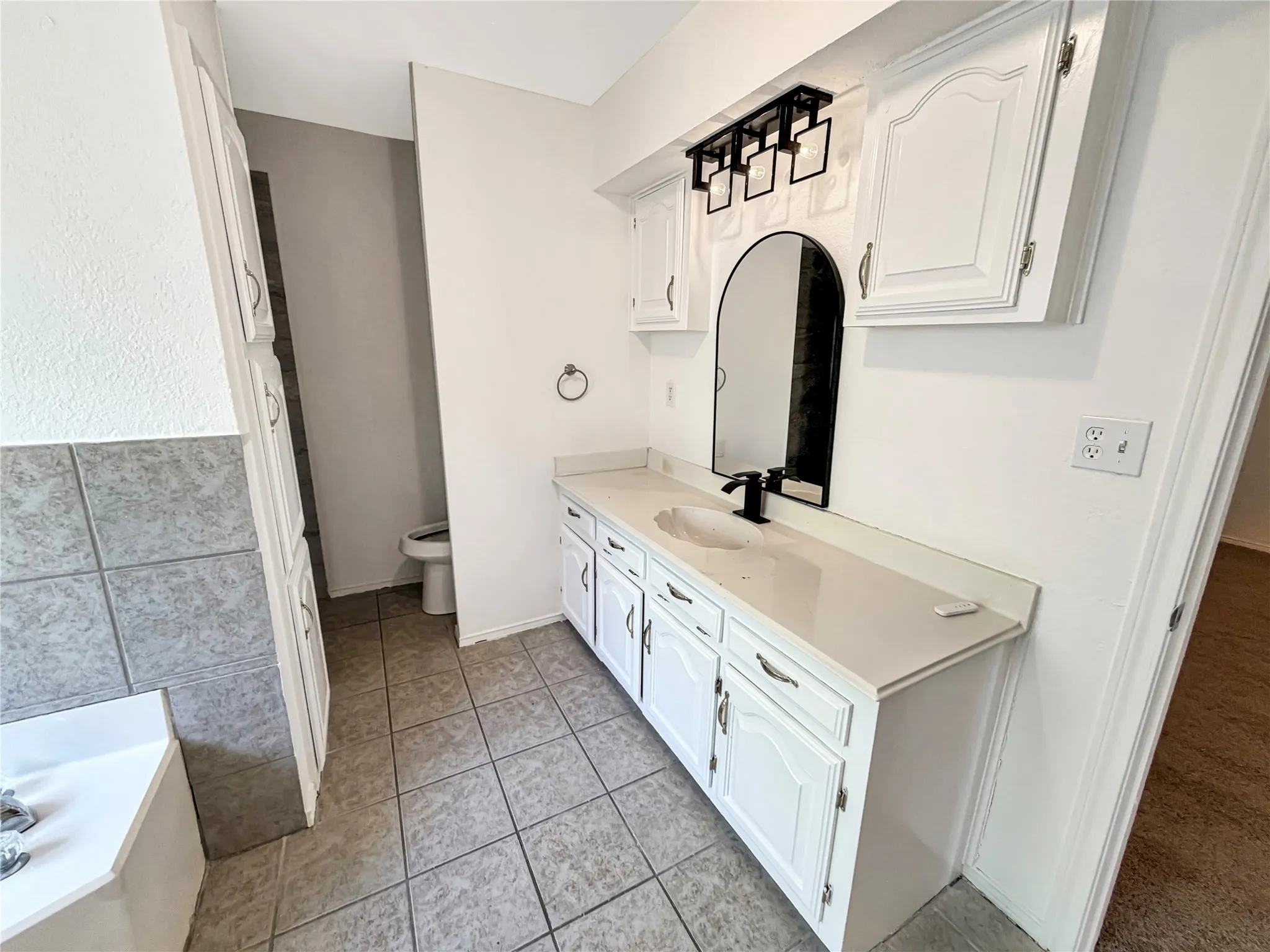 Single Family Residence For Sale in Hunt County , 1106 N Atkins Drive, Celeste, Texas 75423, 3 Bedroom, 2 Bathroom, 2 Garage spaces, 1,625 Sqft, built in 1989, mls#21365312, Real Estate Agent in Celeste, Homes For Sale in Hunt county, Homes For Sale in Celeste, Realtor in Celeste Texas, Real Estate Brokerage Independent Realty Texas, Luminita Cordes Realtor