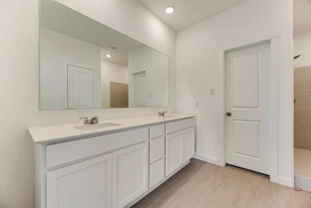 Single Family Residence For Rent in Denton County , 1336 Francesca Drive, Little Elm, Texas 75068, 4 Bedroom, 2 Bathroom, 2 Garage spaces, 2,083 Sqft, built in 2025, mls#21365290, Real Estate Agent in Little Elm, Homes For Rent in Denton county, Homes For Rent in Little Elm, Realtor in Little Elm Texas, Real Estate Brokerage Independent Realty Texas, Luminita Cordes Realtor