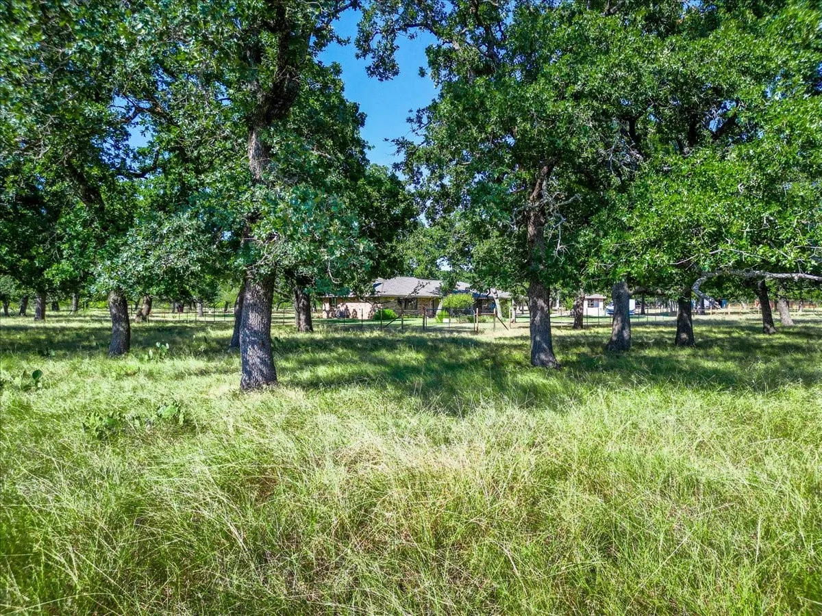 Farm For Sale in Palo Pinto County , 2136 Hayes Road, Mineral Wells, Texas 76067, 3 Bedroom, 2 Bathroom, Garage spaces, 1,924 Sqft, built in 1980, mls#21364930, Real Estate Agent in Mineral Wells, Homes For Sale in Palo Pinto county, Homes For Sale in Mineral Wells, Realtor in Mineral Wells Texas, Real Estate Brokerage Independent Realty Texas, Luminita Cordes Realtor