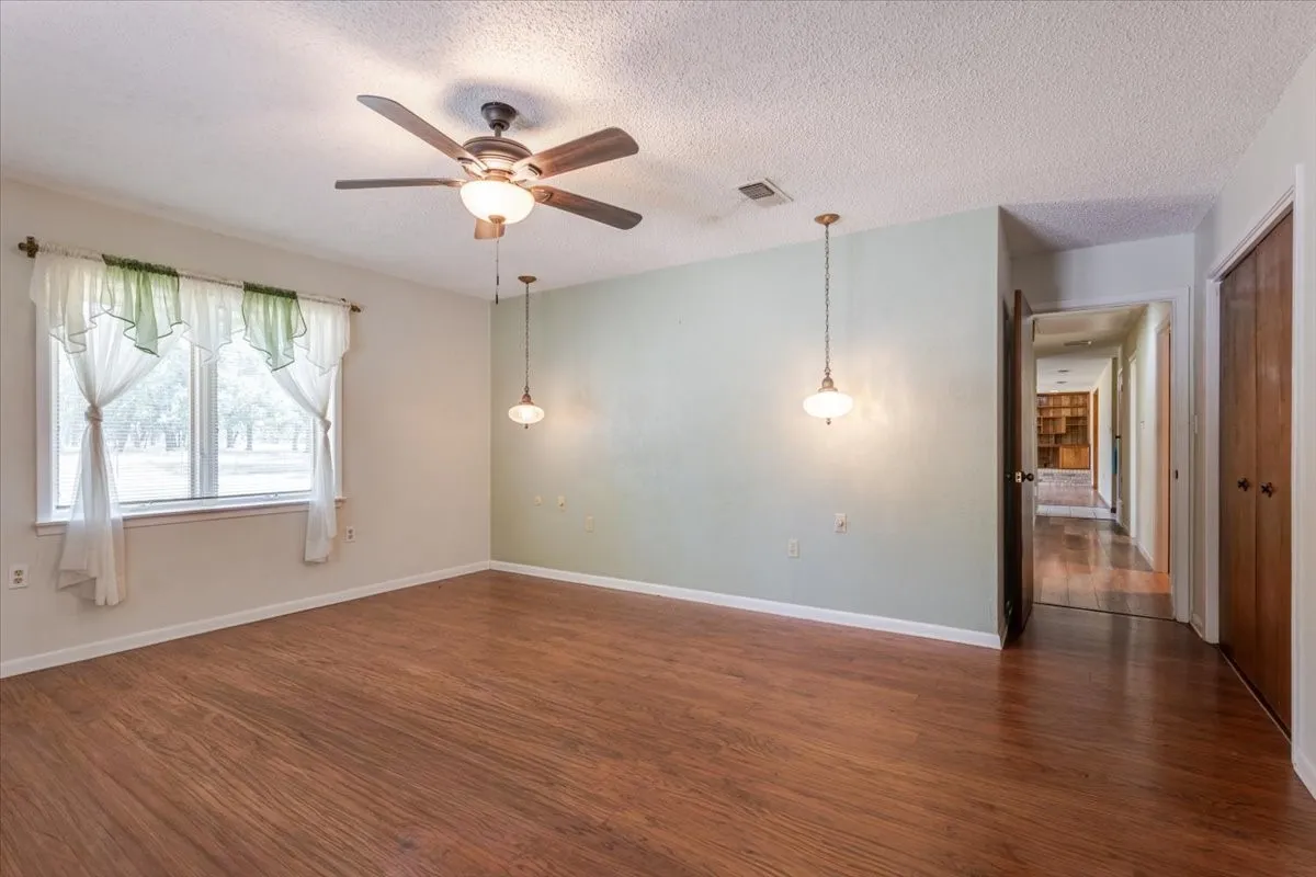 Farm For Sale in Palo Pinto County , 2136 Hayes Road, Mineral Wells, Texas 76067, 3 Bedroom, 2 Bathroom, Garage spaces, 1,924 Sqft, built in 1980, mls#21364930, Real Estate Agent in Mineral Wells, Homes For Sale in Palo Pinto county, Homes For Sale in Mineral Wells, Realtor in Mineral Wells Texas, Real Estate Brokerage Independent Realty Texas, Luminita Cordes Realtor