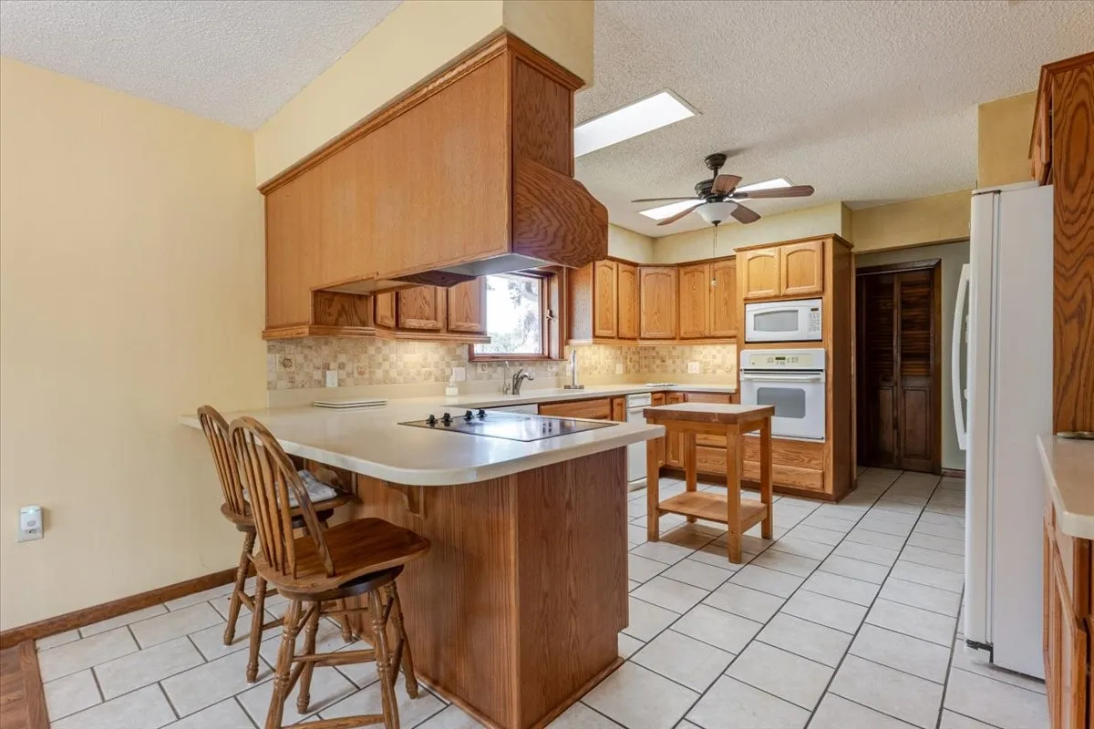Virtual Staging