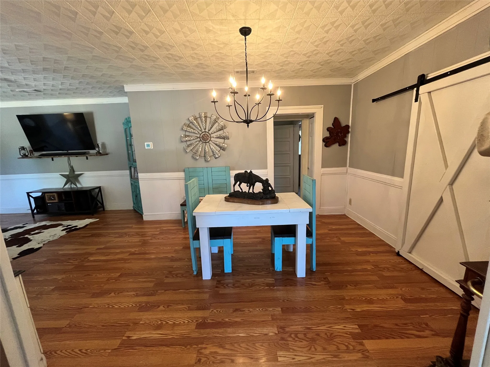 Single Family Residence For Sale in Callahan County , 12613 State Highway 36 E, Cross Plains, Texas 76443, 2 Bedroom, 2 Bathroom, Garage spaces, 1,540 Sqft, built in 1940, mls#21363090, Real Estate Agent in Cross Plains, Homes For Sale in Callahan county, Homes For Sale in Cross Plains, Realtor in Cross Plains Texas, Real Estate Brokerage Independent Realty Texas, Luminita Cordes Realtor