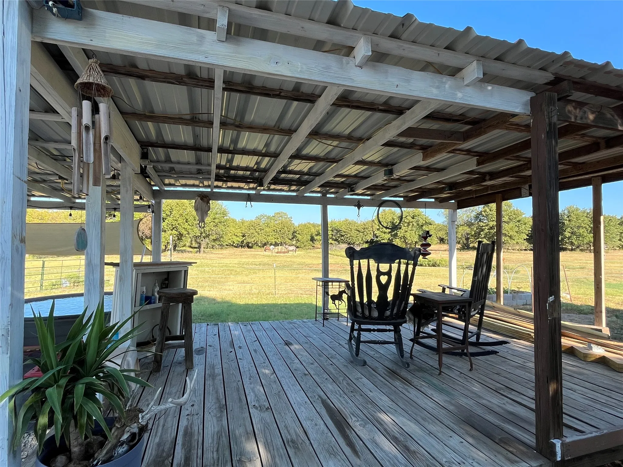 Single Family Residence For Sale in Callahan County , 12613 State Highway 36 E, Cross Plains, Texas 76443, 2 Bedroom, 2 Bathroom, Garage spaces, 1,540 Sqft, built in 1940, mls#21363090, Real Estate Agent in Cross Plains, Homes For Sale in Callahan county, Homes For Sale in Cross Plains, Realtor in Cross Plains Texas, Real Estate Brokerage Independent Realty Texas, Luminita Cordes Realtor