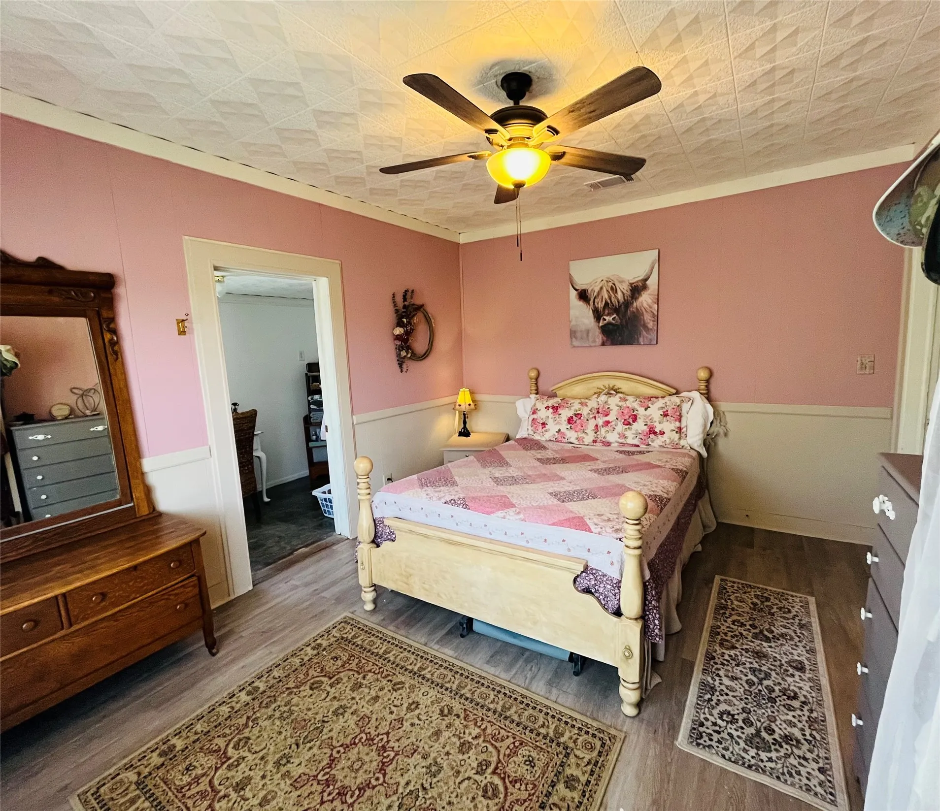 Single Family Residence For Sale in Callahan County , 12613 State Highway 36 E, Cross Plains, Texas 76443, 2 Bedroom, 2 Bathroom, Garage spaces, 1,540 Sqft, built in 1940, mls#21363090, Real Estate Agent in Cross Plains, Homes For Sale in Callahan county, Homes For Sale in Cross Plains, Realtor in Cross Plains Texas, Real Estate Brokerage Independent Realty Texas, Luminita Cordes Realtor