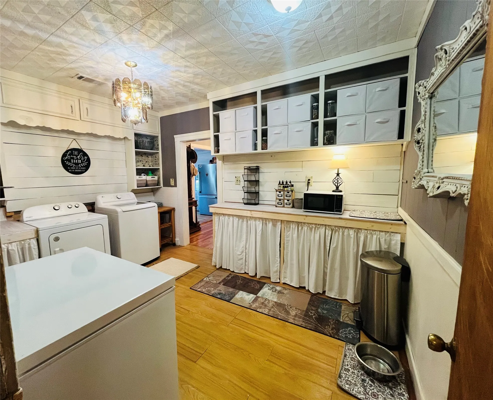 Single Family Residence For Sale in Callahan County , 12613 State Highway 36 E, Cross Plains, Texas 76443, 2 Bedroom, 2 Bathroom, Garage spaces, 1,540 Sqft, built in 1940, mls#21363090, Real Estate Agent in Cross Plains, Homes For Sale in Callahan county, Homes For Sale in Cross Plains, Realtor in Cross Plains Texas, Real Estate Brokerage Independent Realty Texas, Luminita Cordes Realtor