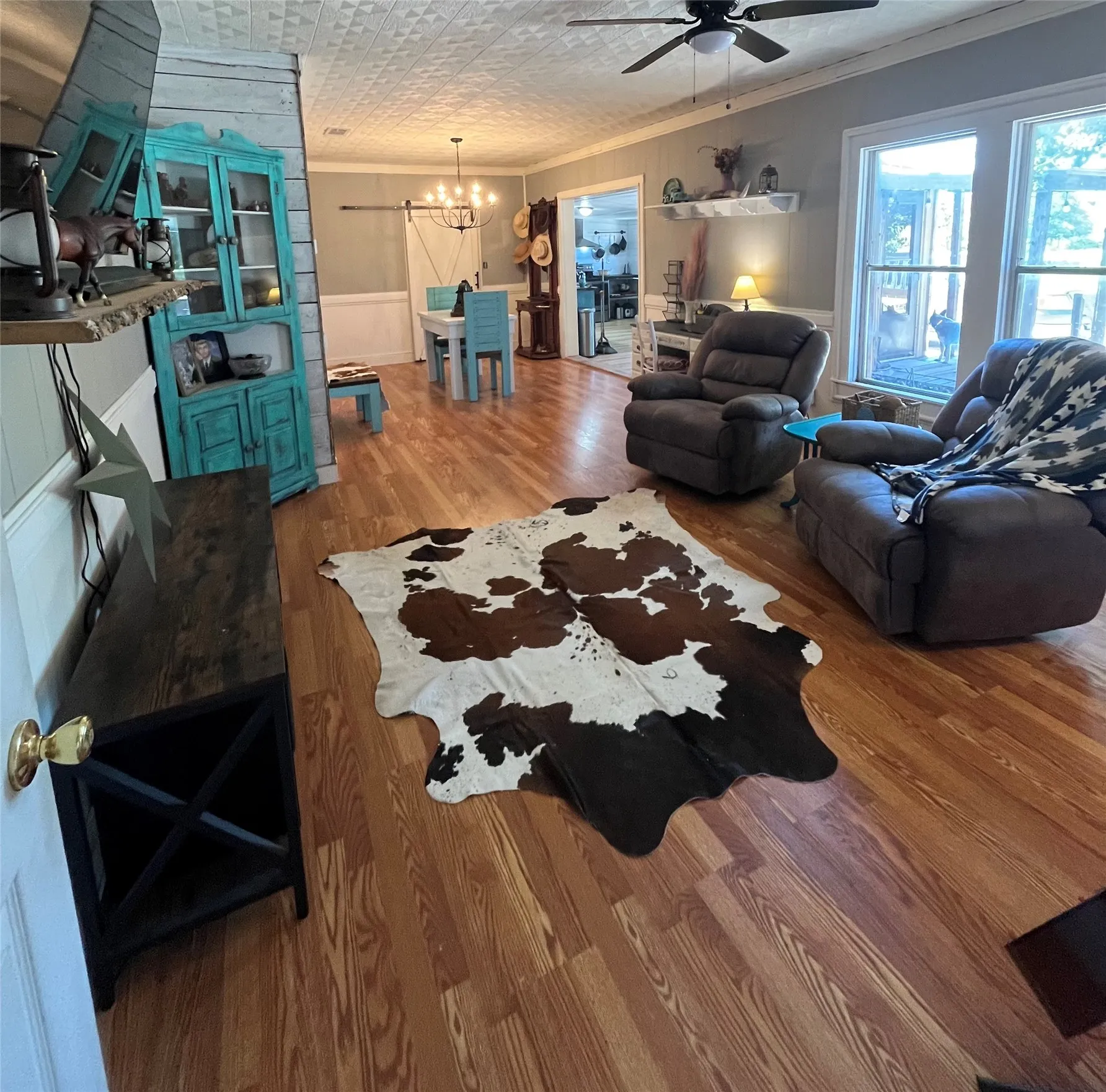 Single Family Residence For Sale in Callahan County , 12613 State Highway 36 E, Cross Plains, Texas 76443, 2 Bedroom, 2 Bathroom, Garage spaces, 1,540 Sqft, built in 1940, mls#21363090, Real Estate Agent in Cross Plains, Homes For Sale in Callahan county, Homes For Sale in Cross Plains, Realtor in Cross Plains Texas, Real Estate Brokerage Independent Realty Texas, Luminita Cordes Realtor