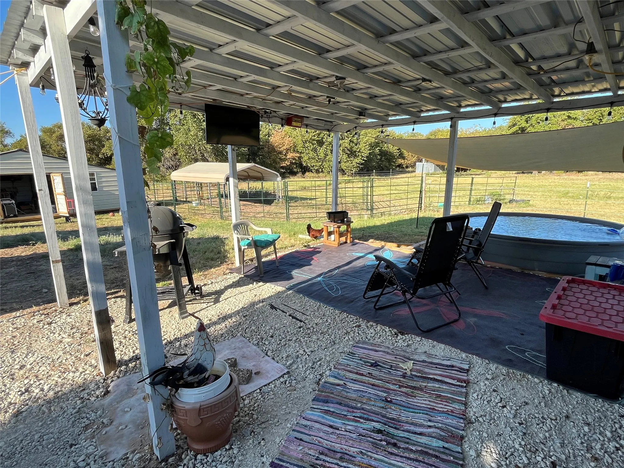 Single Family Residence For Sale in Callahan County , 12613 State Highway 36 E, Cross Plains, Texas 76443, 2 Bedroom, 2 Bathroom, Garage spaces, 1,540 Sqft, built in 1940, mls#21363090, Real Estate Agent in Cross Plains, Homes For Sale in Callahan county, Homes For Sale in Cross Plains, Realtor in Cross Plains Texas, Real Estate Brokerage Independent Realty Texas, Luminita Cordes Realtor
