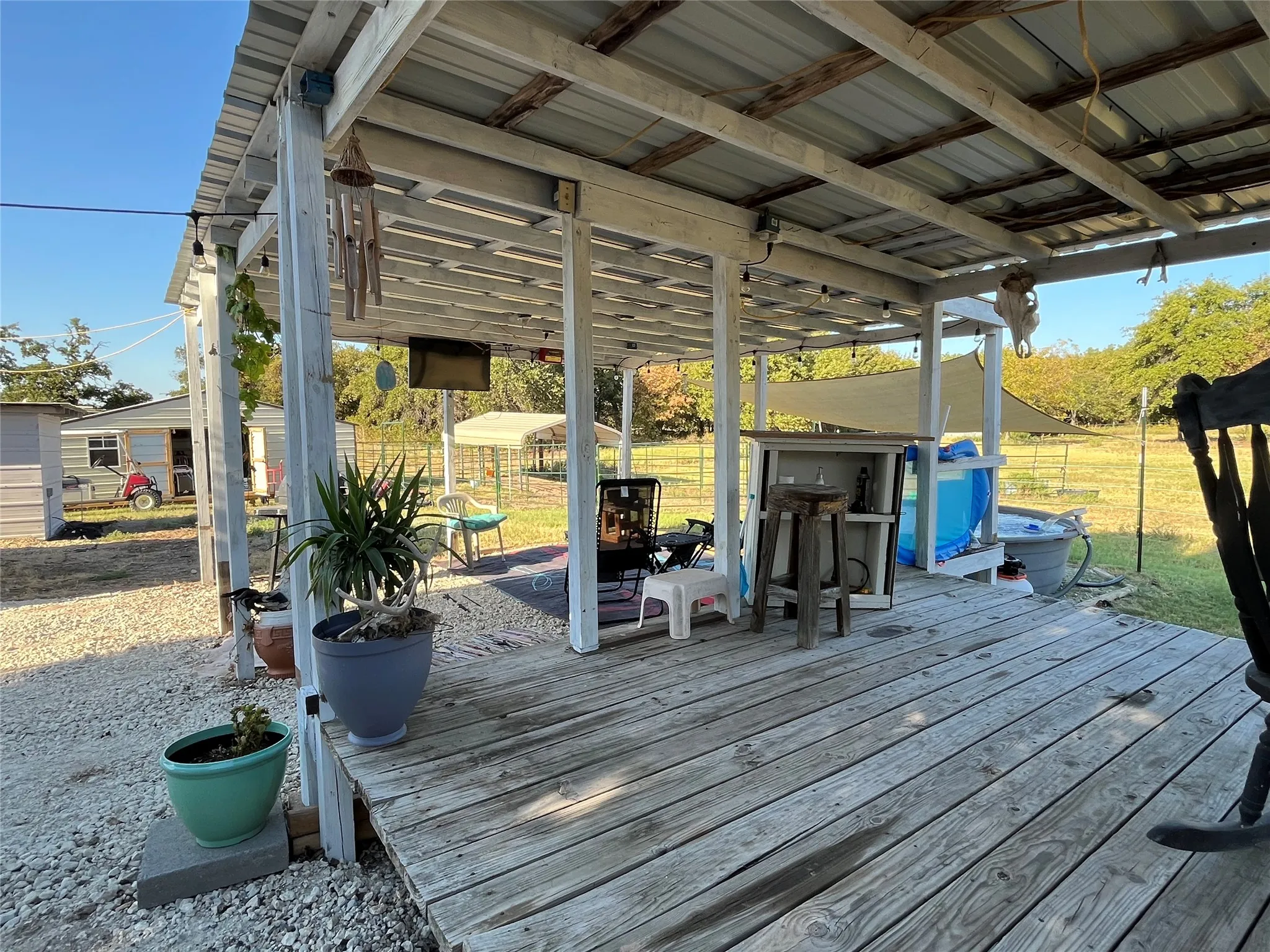 Single Family Residence For Sale in Callahan County , 12613 State Highway 36 E, Cross Plains, Texas 76443, 2 Bedroom, 2 Bathroom, Garage spaces, 1,540 Sqft, built in 1940, mls#21363090, Real Estate Agent in Cross Plains, Homes For Sale in Callahan county, Homes For Sale in Cross Plains, Realtor in Cross Plains Texas, Real Estate Brokerage Independent Realty Texas, Luminita Cordes Realtor