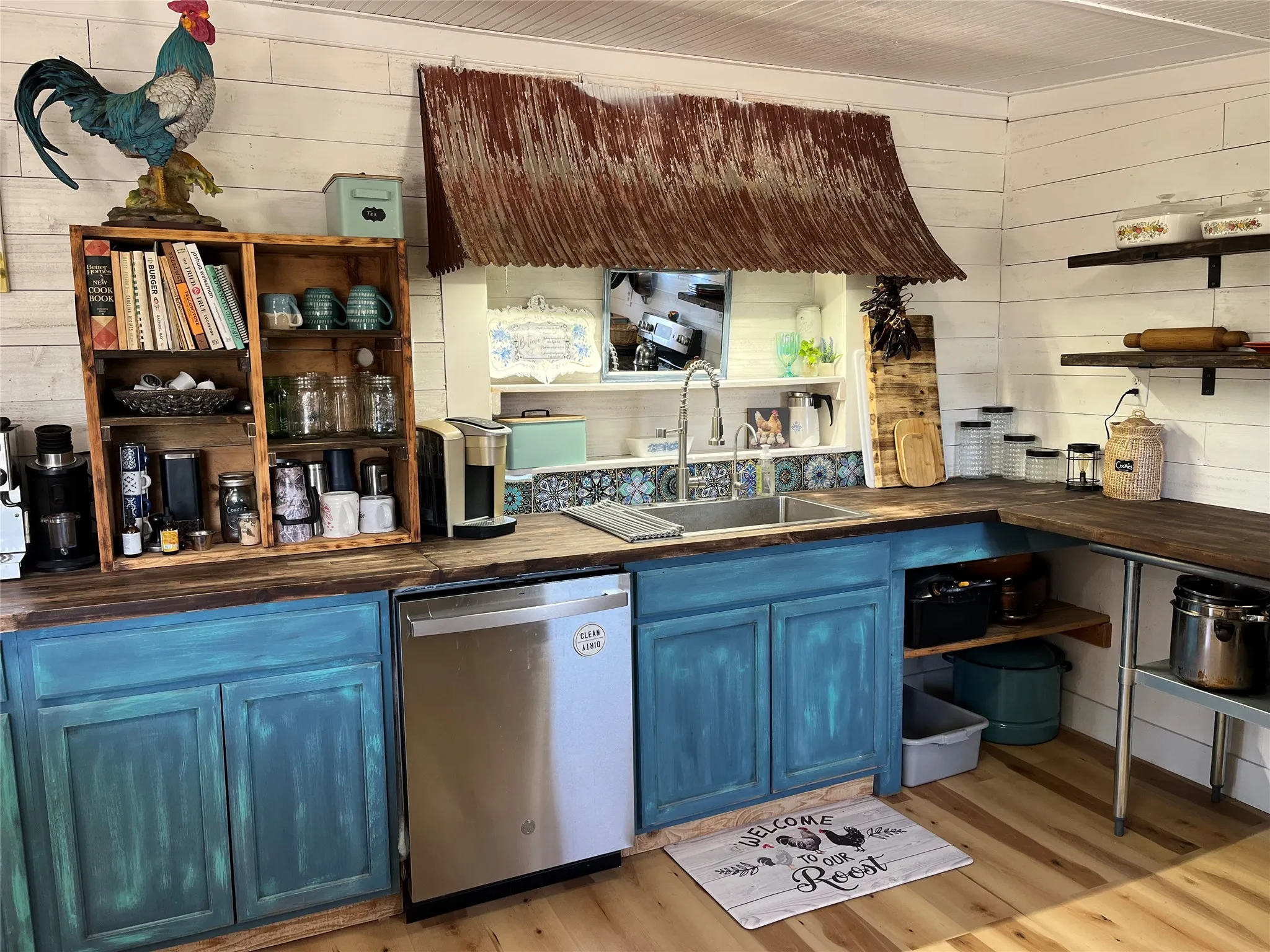 Single Family Residence For Sale in Callahan County , 12613 State Highway 36 E, Cross Plains, Texas 76443, 2 Bedroom, 2 Bathroom, Garage spaces, 1,540 Sqft, built in 1940, mls#21363090, Real Estate Agent in Cross Plains, Homes For Sale in Callahan county, Homes For Sale in Cross Plains, Realtor in Cross Plains Texas, Real Estate Brokerage Independent Realty Texas, Luminita Cordes Realtor