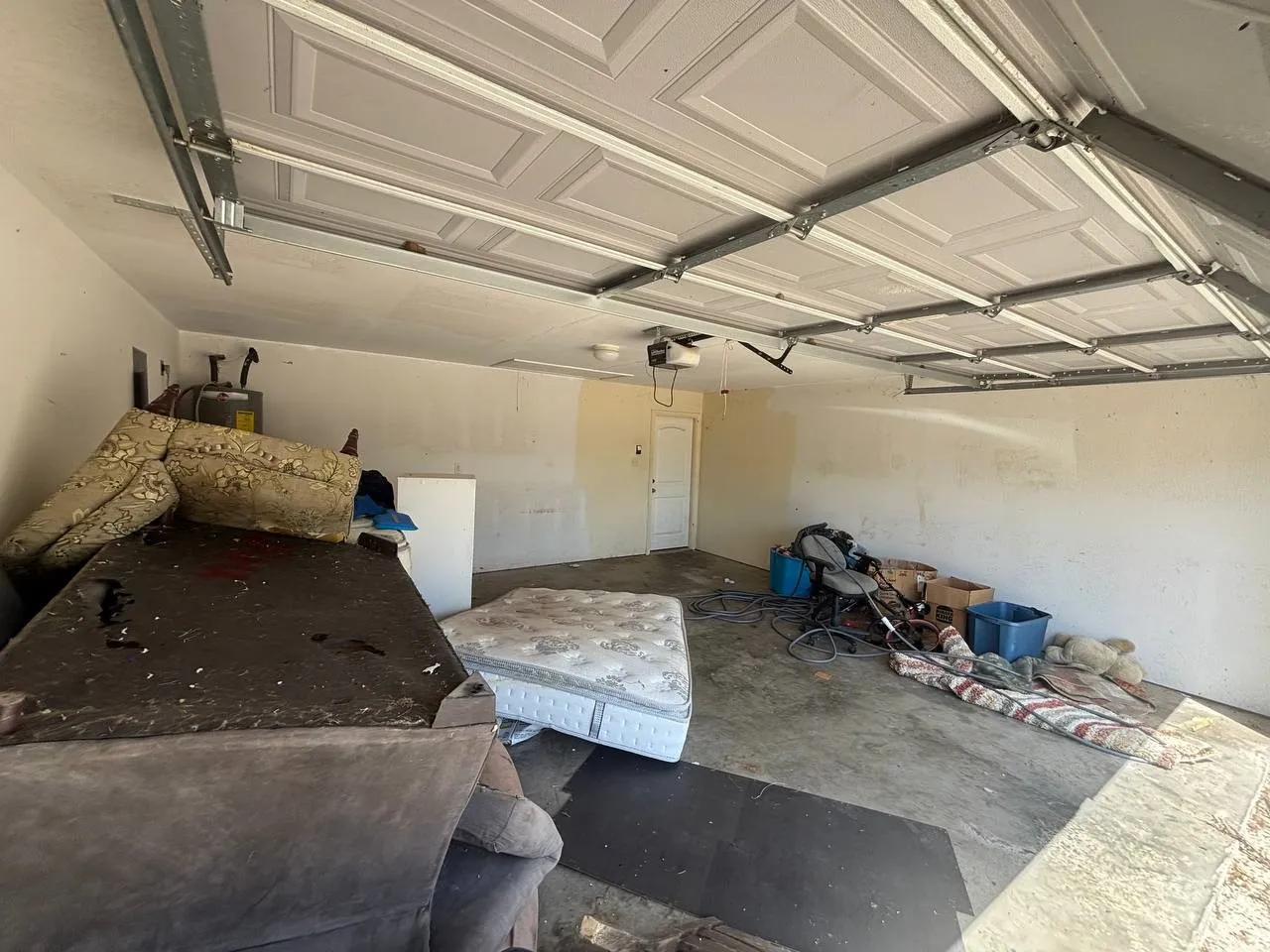 Single Family Residence For Sale in Henderson County , 317 Anchor Lane, Gun Barrel City, Texas 75156, 3 Bedroom, 2 Bathroom, 1 Garage spaces, 1,480 Sqft, built in 2014, mls#21365049, Real Estate Agent in Gun Barrel City, Homes For Sale in Henderson county, Homes For Sale in Gun Barrel City, Realtor in Gun Barrel City Texas, Real Estate Brokerage Independent Realty Texas, Luminita Cordes Realtor