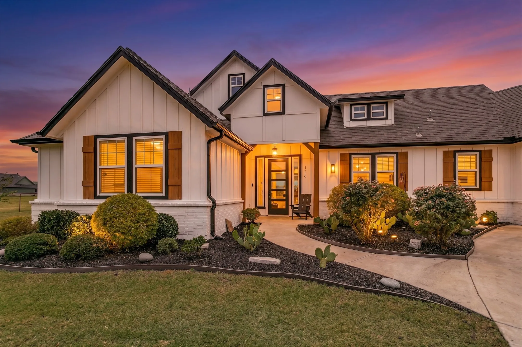 Modern Farmhouse Elevation