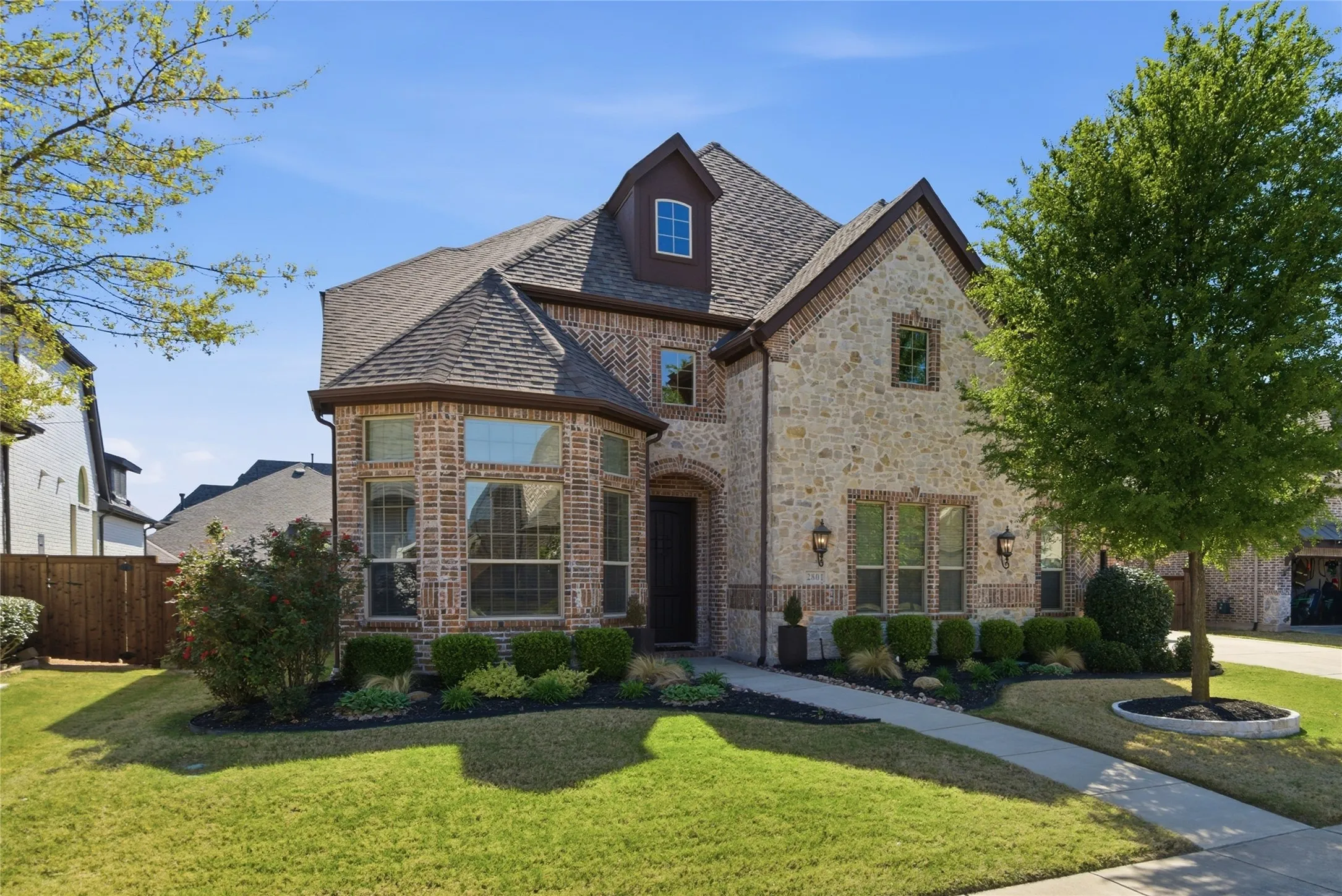 Great curb appeal
