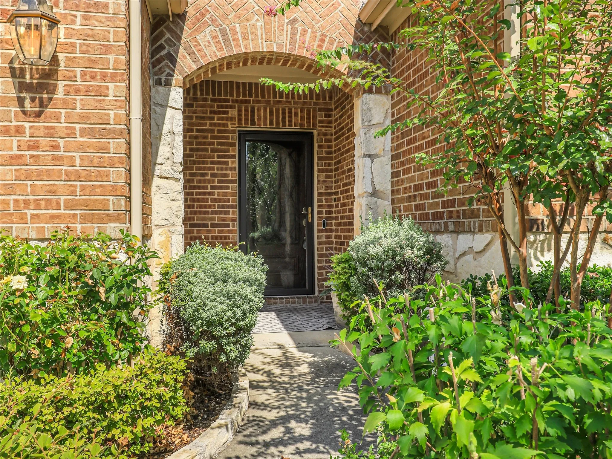 Single Family Residence For Sale in Denton County , 7265 Honeybee Lane, Frisco, Texas 75036, 2 Bedroom, 2 Bathroom, 2 Garage spaces, 1,856 Sqft, built in 2015, mls#21365221, Real Estate Agent in Frisco, Homes For Sale in Denton county, Homes For Sale in Frisco, Realtor in Frisco Texas, Real Estate Brokerage Independent Realty Texas, Luminita Cordes Realtor