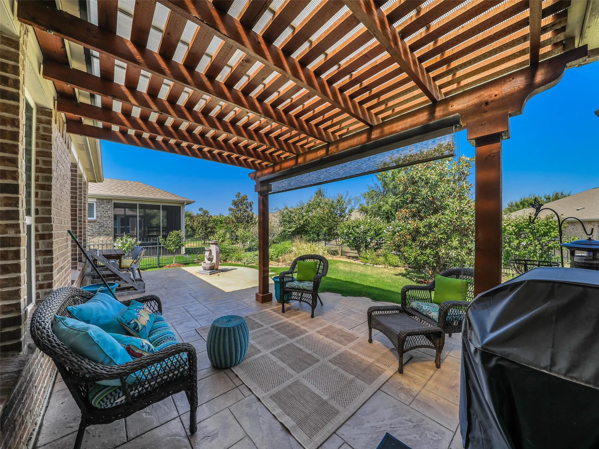 Single Family Residence For Sale in Denton County , 7265 Honeybee Lane, Frisco, Texas 75036, 2 Bedroom, 2 Bathroom, 2 Garage spaces, 1,856 Sqft, built in 2015, mls#21365221, Real Estate Agent in Frisco, Homes For Sale in Denton county, Homes For Sale in Frisco, Realtor in Frisco Texas, Real Estate Brokerage Independent Realty Texas, Luminita Cordes Realtor