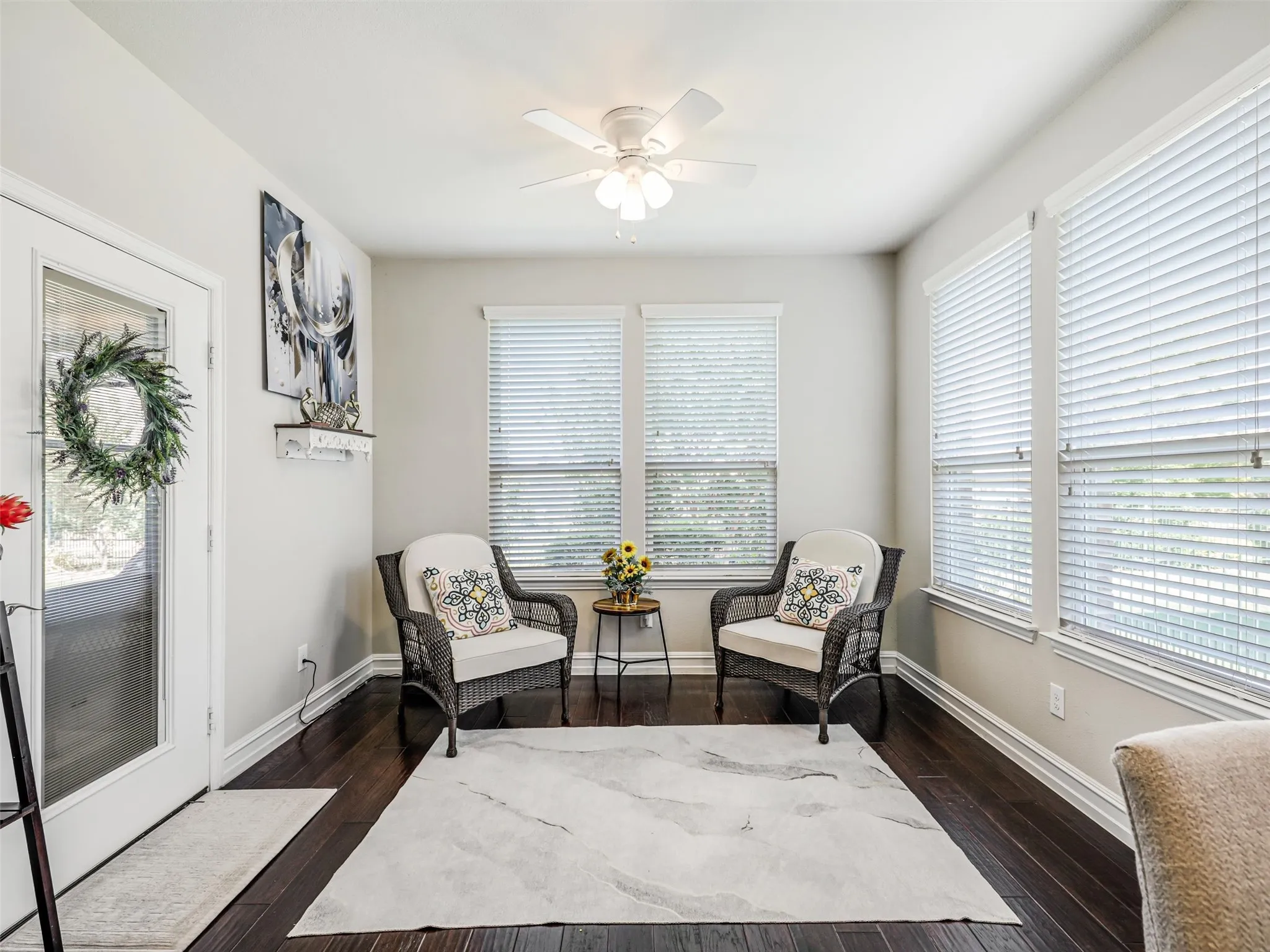 Single Family Residence For Sale in Denton County , 7265 Honeybee Lane, Frisco, Texas 75036, 2 Bedroom, 2 Bathroom, 2 Garage spaces, 1,856 Sqft, built in 2015, mls#21365221, Real Estate Agent in Frisco, Homes For Sale in Denton county, Homes For Sale in Frisco, Realtor in Frisco Texas, Real Estate Brokerage Independent Realty Texas, Luminita Cordes Realtor