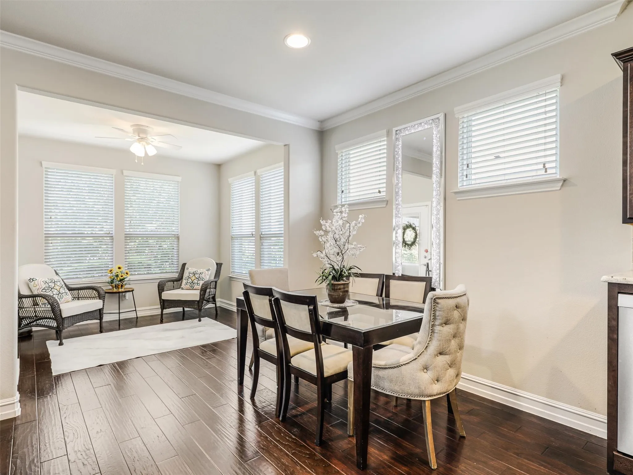 Single Family Residence For Sale in Denton County , 7265 Honeybee Lane, Frisco, Texas 75036, 2 Bedroom, 2 Bathroom, 2 Garage spaces, 1,856 Sqft, built in 2015, mls#21365221, Real Estate Agent in Frisco, Homes For Sale in Denton county, Homes For Sale in Frisco, Realtor in Frisco Texas, Real Estate Brokerage Independent Realty Texas, Luminita Cordes Realtor