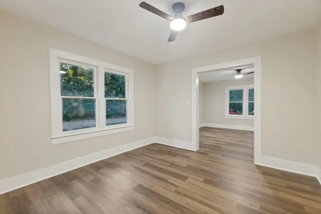 Single Family Residence For Sale in Collin County , 2990 County Road 568, Farmersville, Texas 75442, 2 Bedroom, 1 Bathroom, Garage spaces, 1,344 Sqft, built in 1950, mls#21352008, Real Estate Agent in Farmersville, Homes For Sale in Collin county, Homes For Sale in Farmersville, Realtor in Farmersville Texas, Real Estate Brokerage Independent Realty Texas, Luminita Cordes Realtor