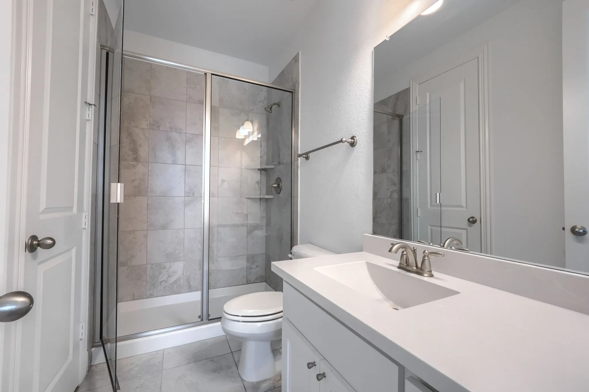 Single Family Residence For Rent in Rockwall County , 1164 Lucca Drive, Mclendon Chisholm, Texas 75032, 4 Bedroom, 4 Bathroom, 4 Garage spaces, 2,997 Sqft, built in 2018, mls#21360470, Real Estate Agent in Mclendon Chisholm, Homes For Rent in Rockwall county, Homes For Rent in Mclendon Chisholm, Realtor in Mclendon Chisholm Texas, Real Estate Brokerage Independent Realty Texas, Luminita Cordes Realtor