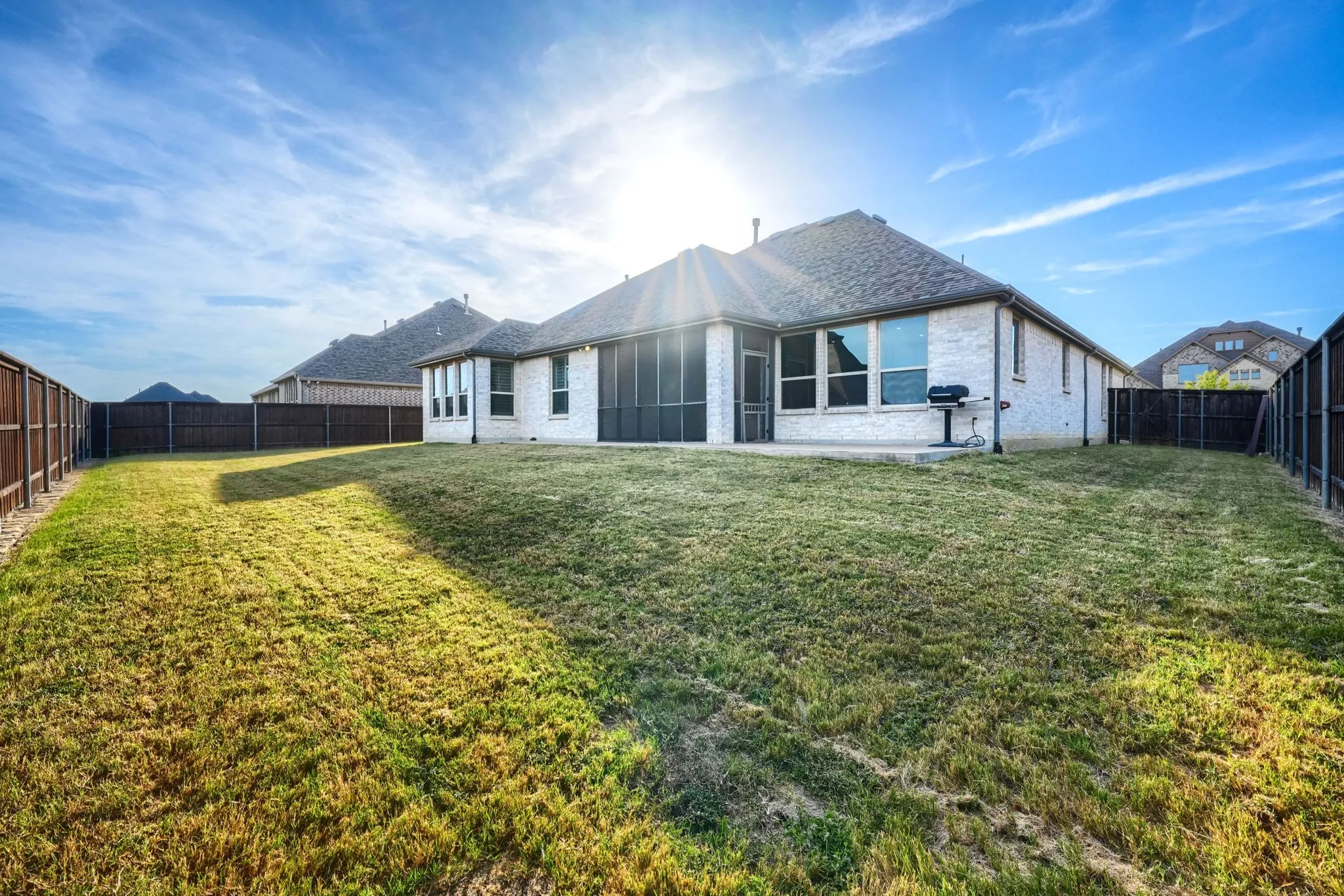 Single Family Residence For Rent in Rockwall County , 1164 Lucca Drive, Mclendon Chisholm, Texas 75032, 4 Bedroom, 4 Bathroom, 4 Garage spaces, 2,997 Sqft, built in 2018, mls#21360470, Real Estate Agent in Mclendon Chisholm, Homes For Rent in Rockwall county, Homes For Rent in Mclendon Chisholm, Realtor in Mclendon Chisholm Texas, Real Estate Brokerage Independent Realty Texas, Luminita Cordes Realtor