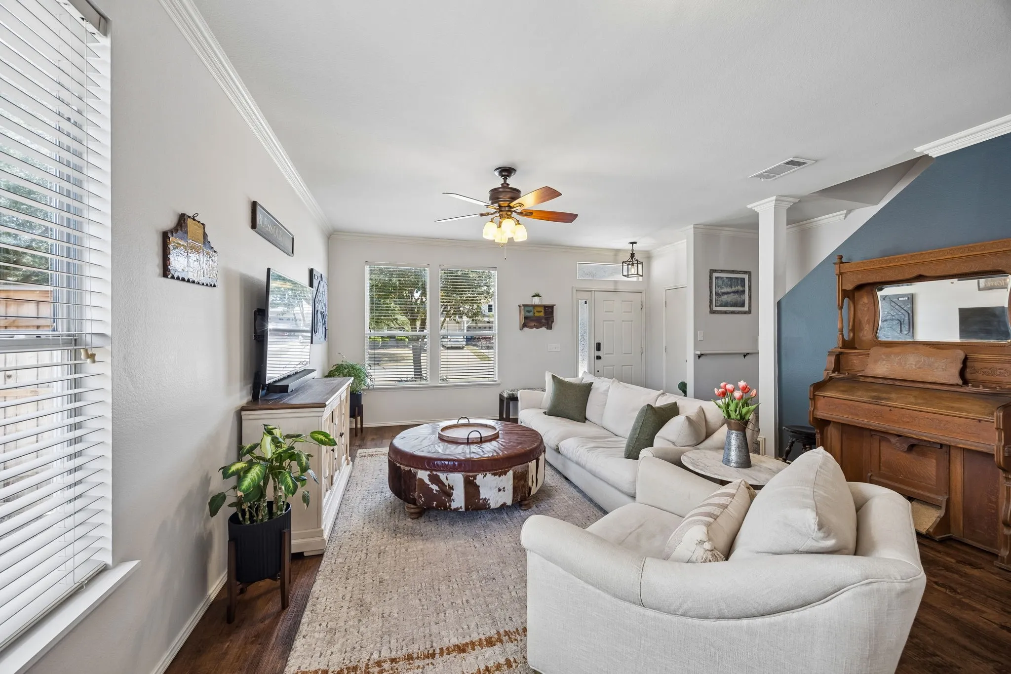 Single Family Residence For Sale in Collin County , 808 Carlton Road, Wylie, Texas 75098, 3 Bedroom, 3 Bathroom, 2 Garage spaces, 1,446 Sqft, built in 2004, mls#21361783, Real Estate Agent in Wylie, Homes For Sale in Collin county, Homes For Sale in Wylie, Realtor in Wylie Texas, Real Estate Brokerage Independent Realty Texas, Luminita Cordes Realtor